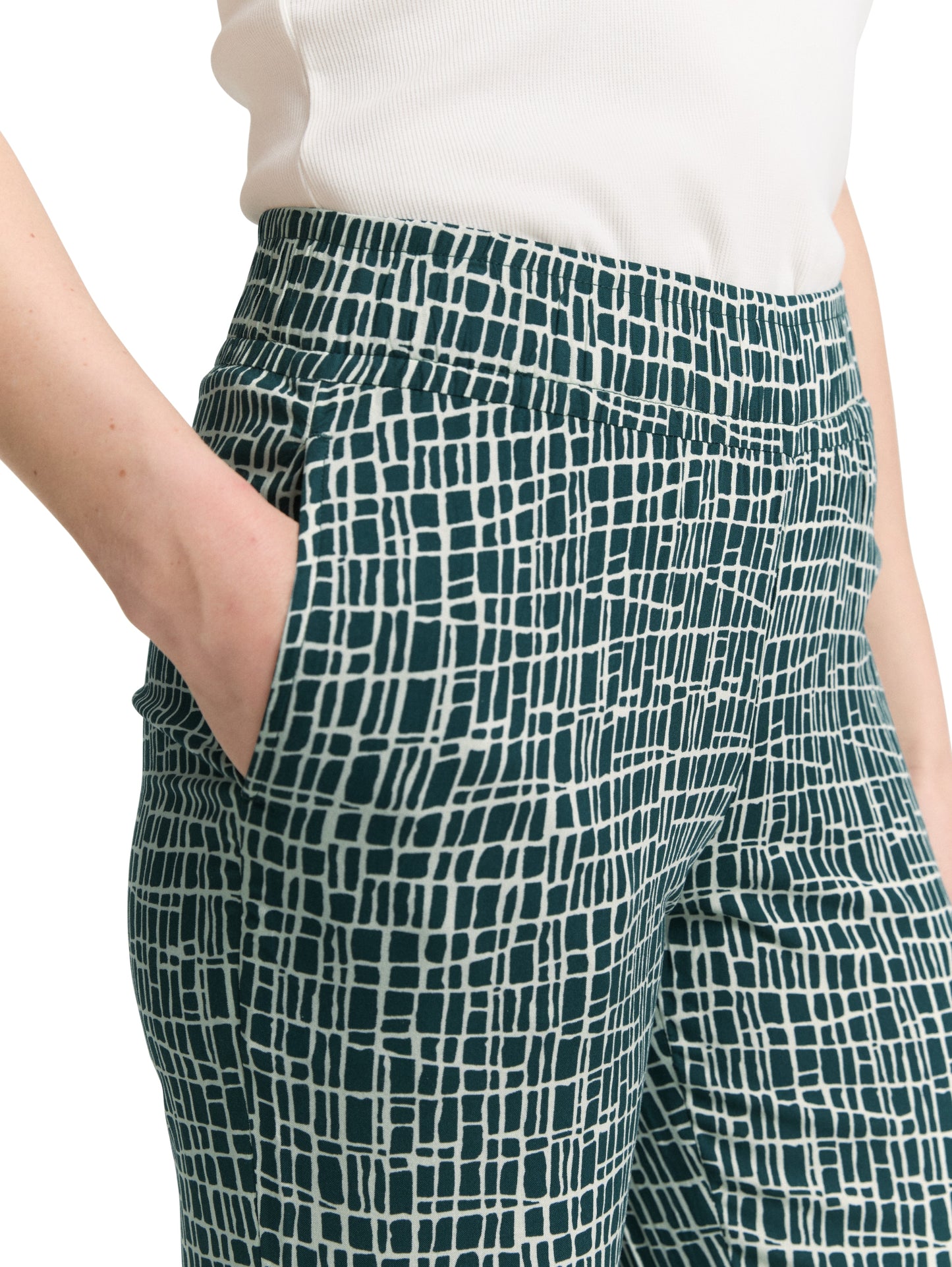 Loose Slim Hose