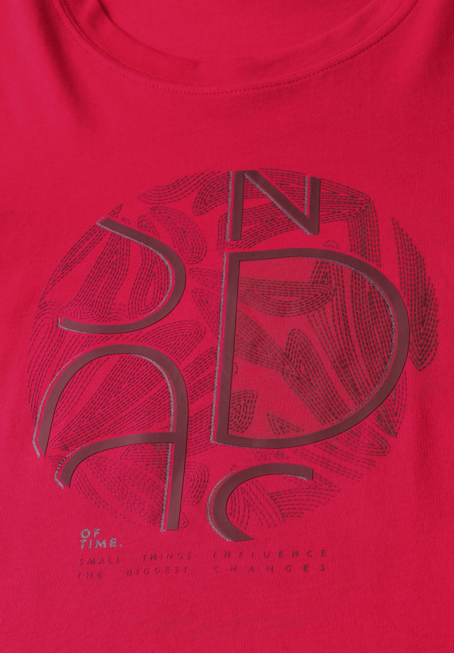 T-Shirt mit Artwork
