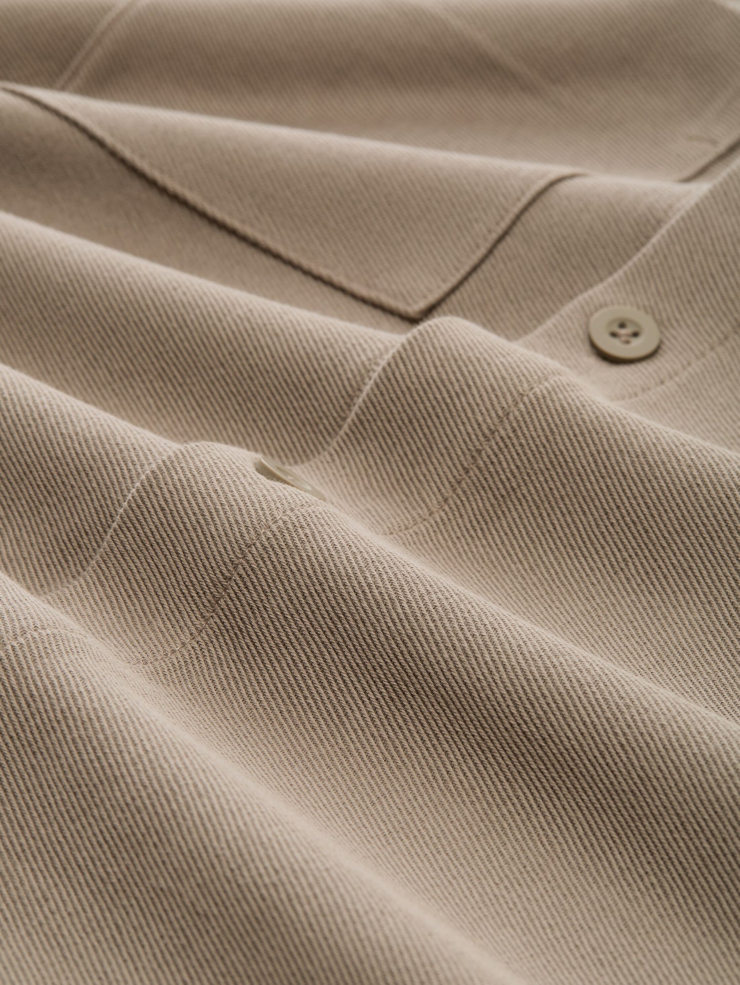 Relaxed Fit Twill Hemd aus Baumwolle