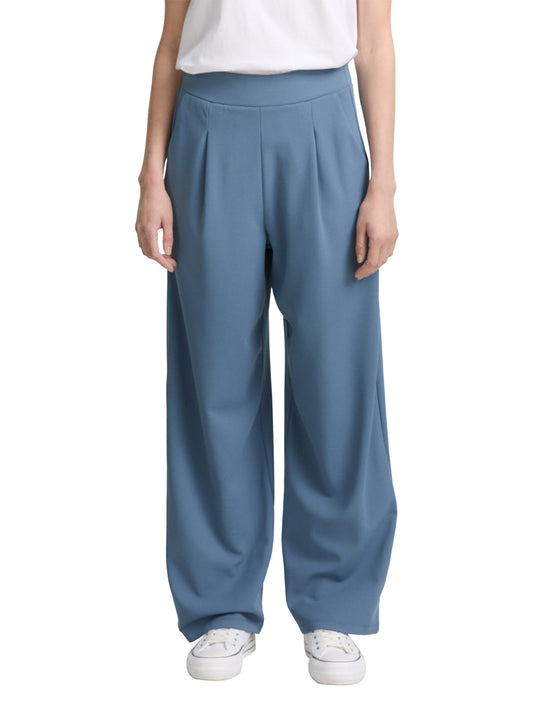 Wide Leg Hose