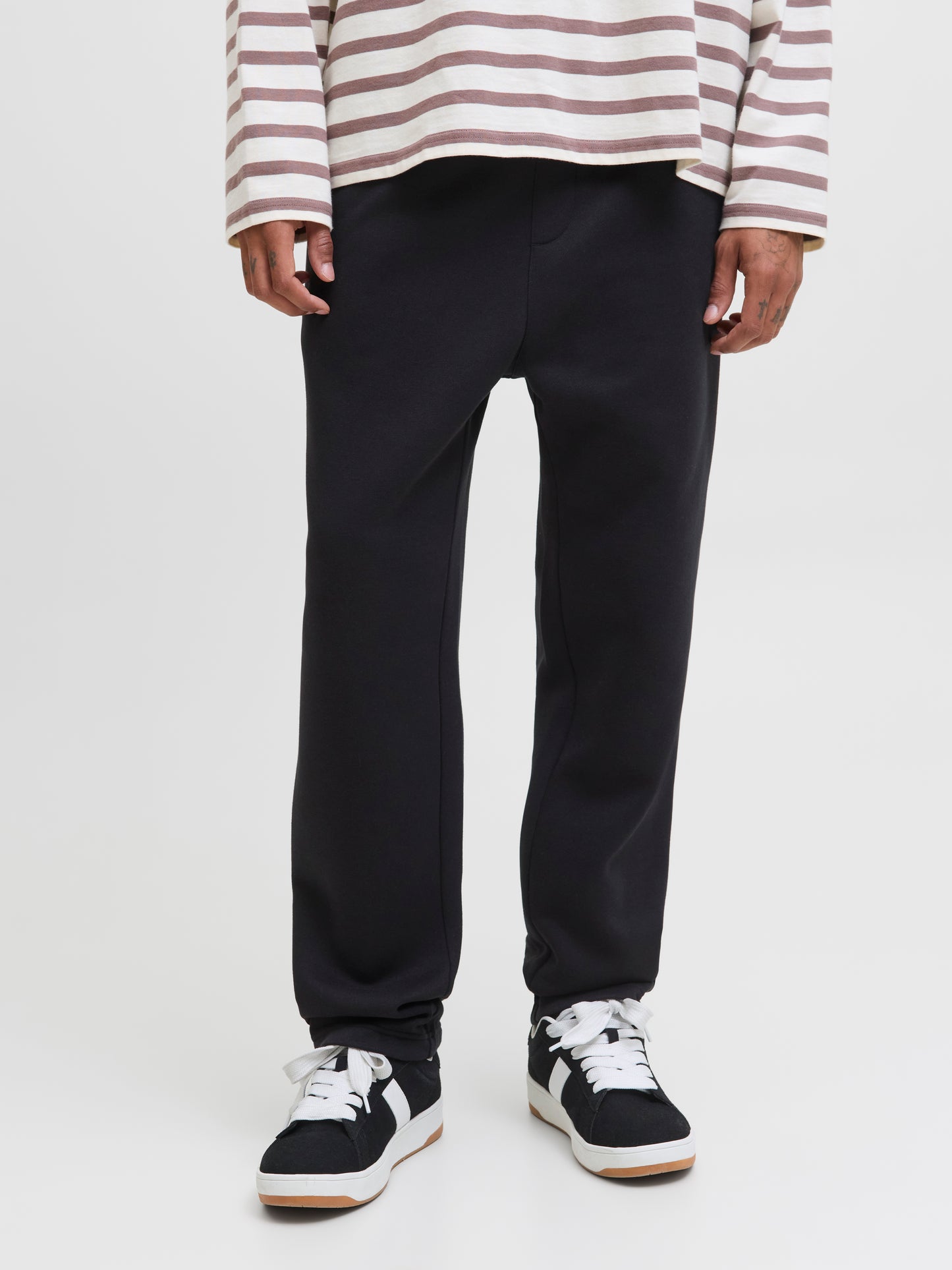 JPSTKANE BRADLEY UNCUFFED SWT PANTS NOOS