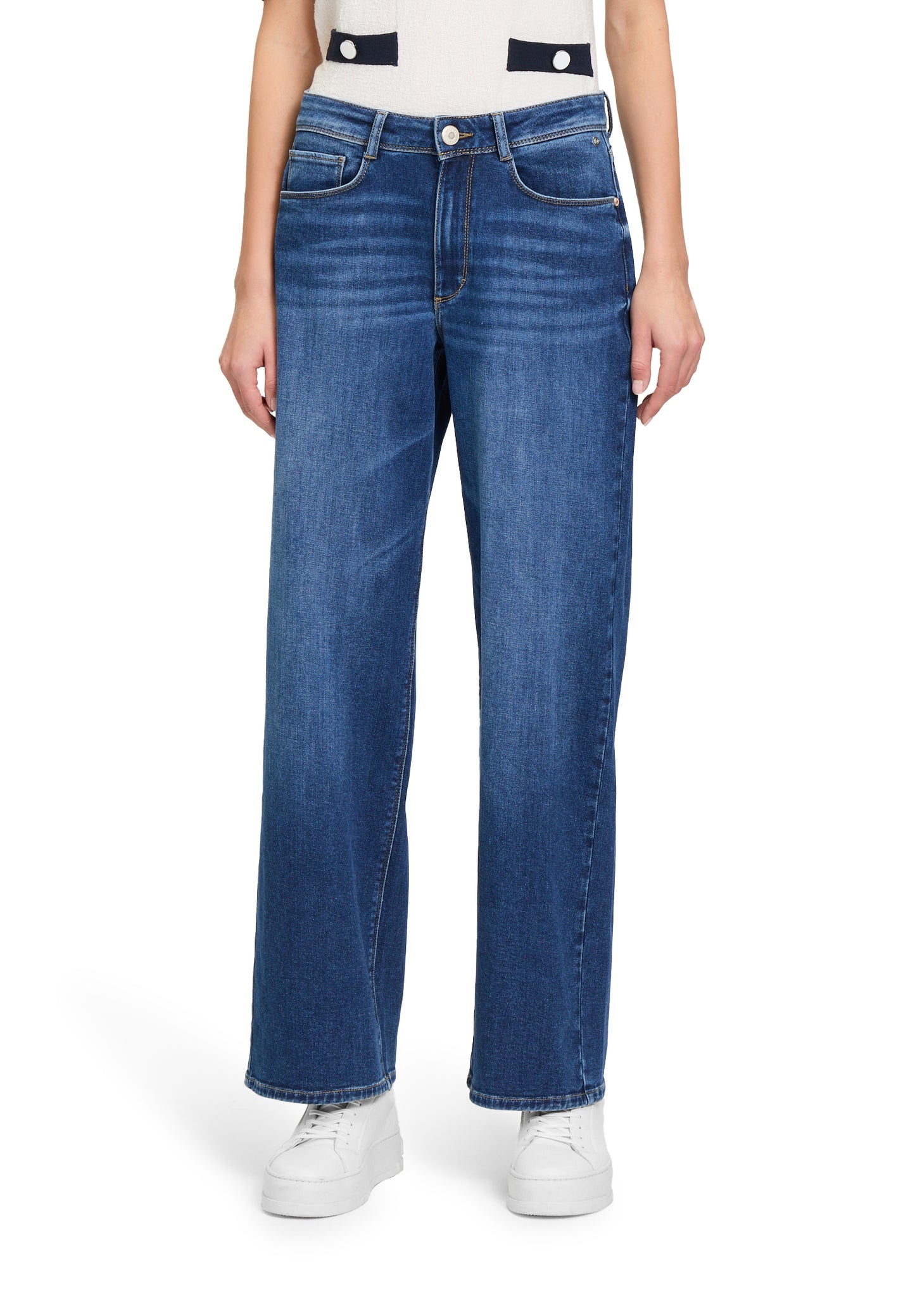 High Waisted-Jeans