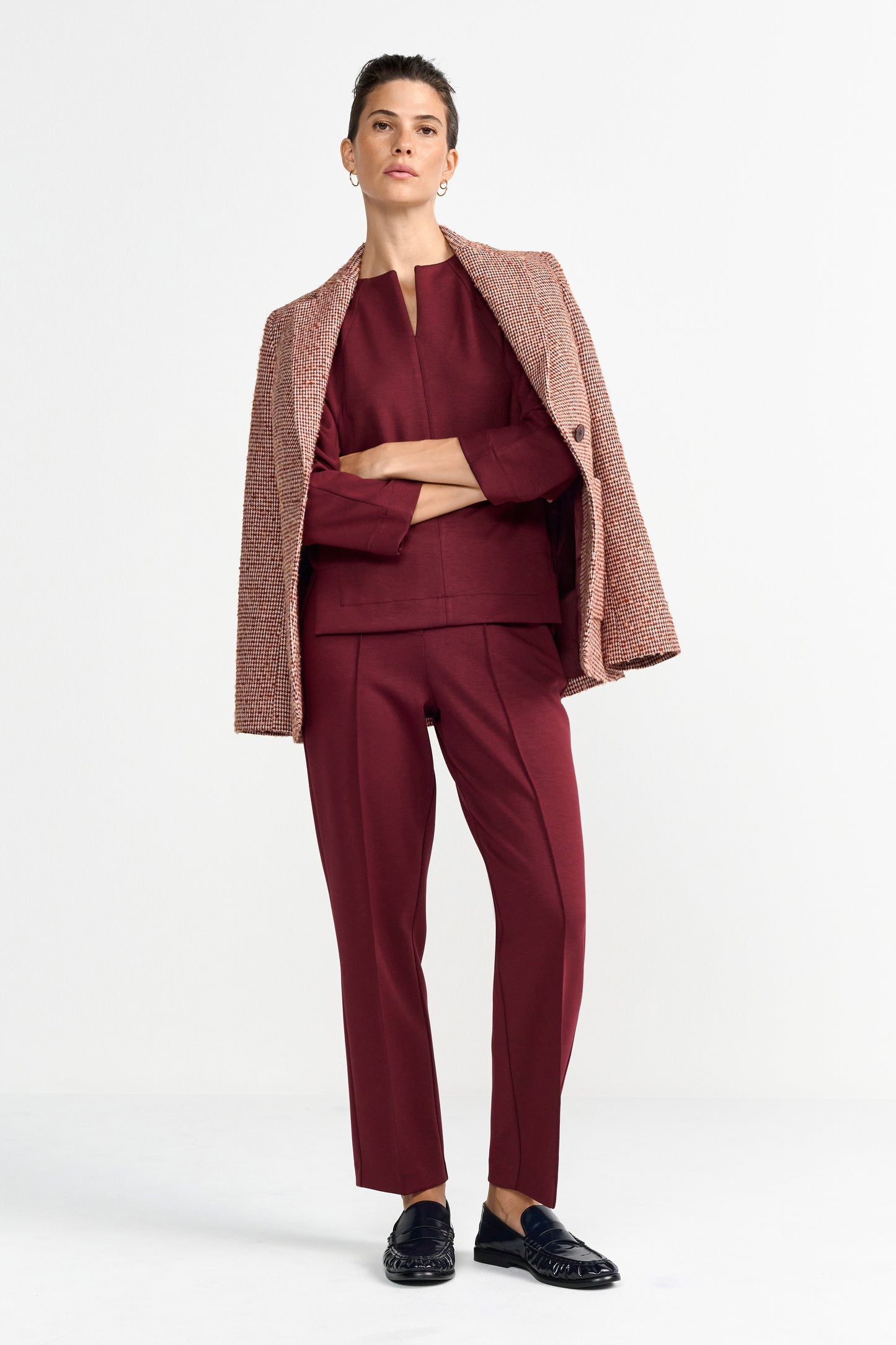 Sweatshirt with Seams