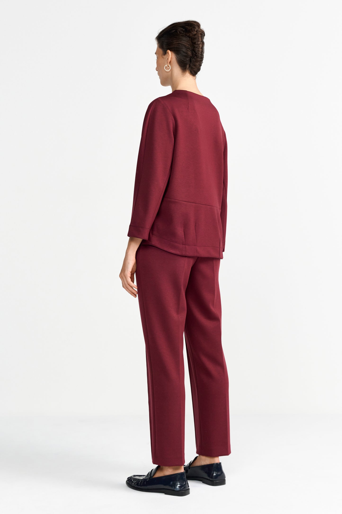 Sweatshirt with Seams