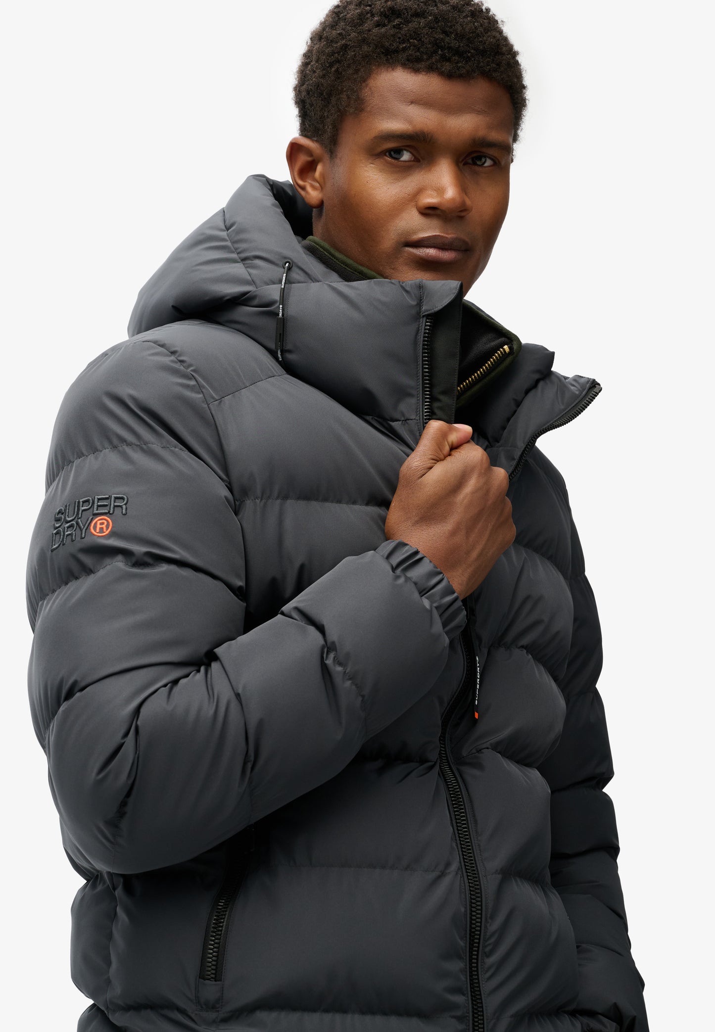 Sports Steppjacke mit Kapuze