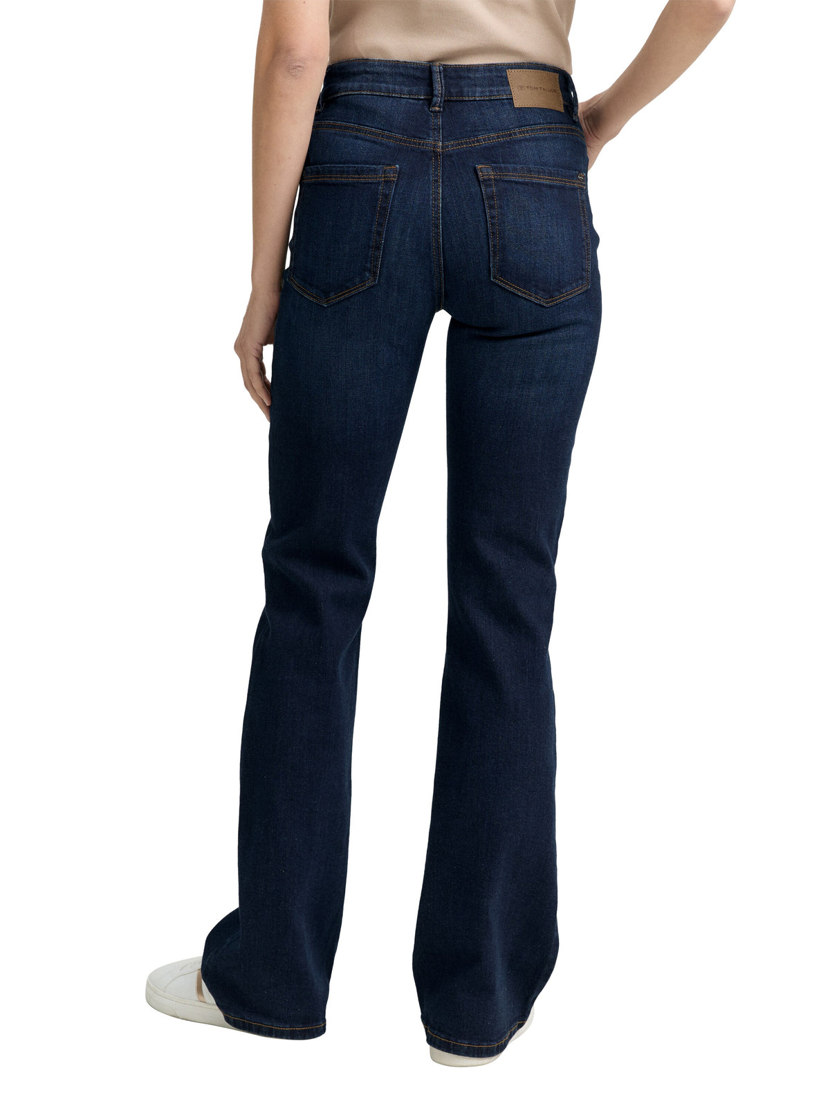 TTSTELLA BOOTCUT Jeans mit Stretch