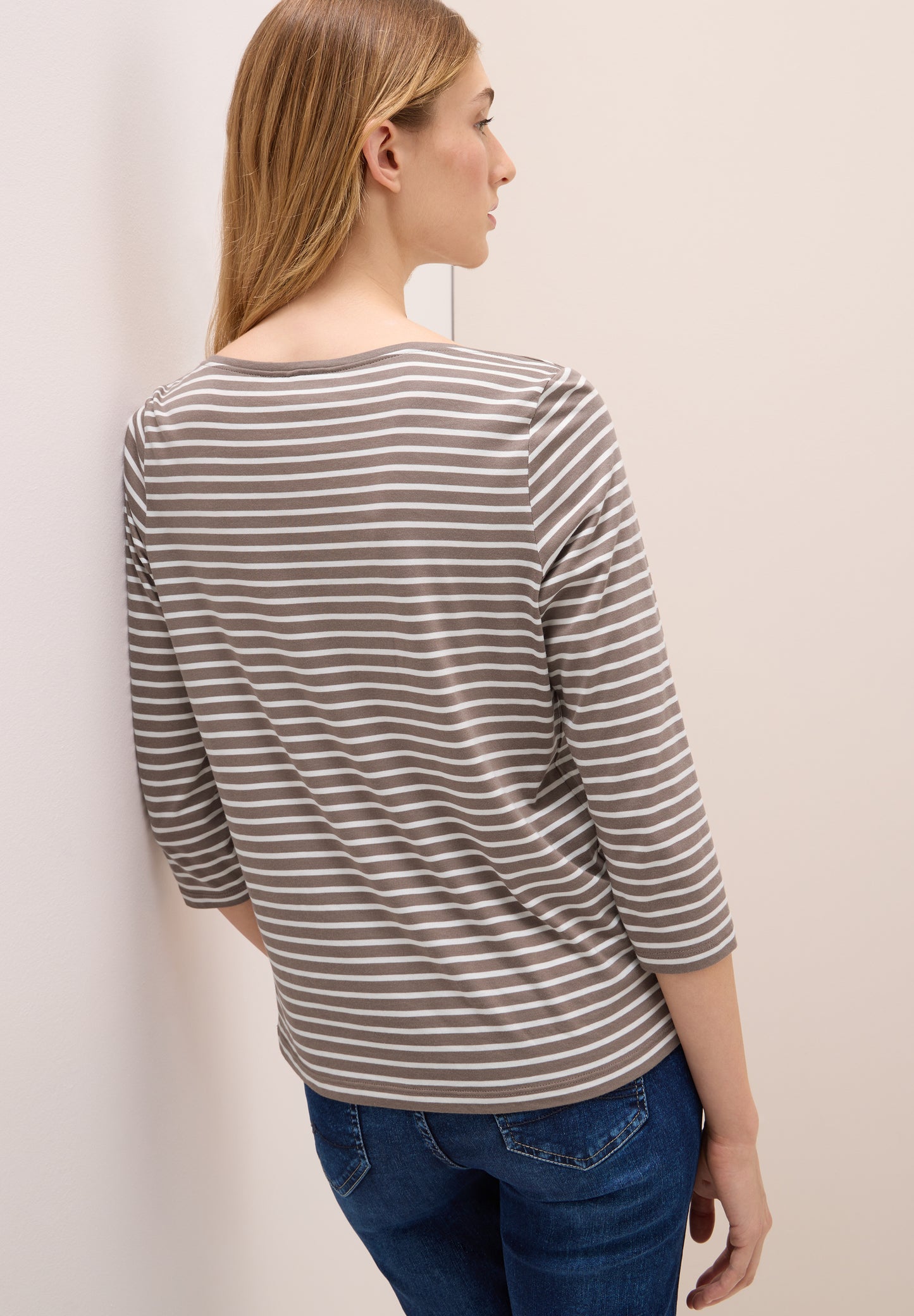 Gestreiftes Shirt