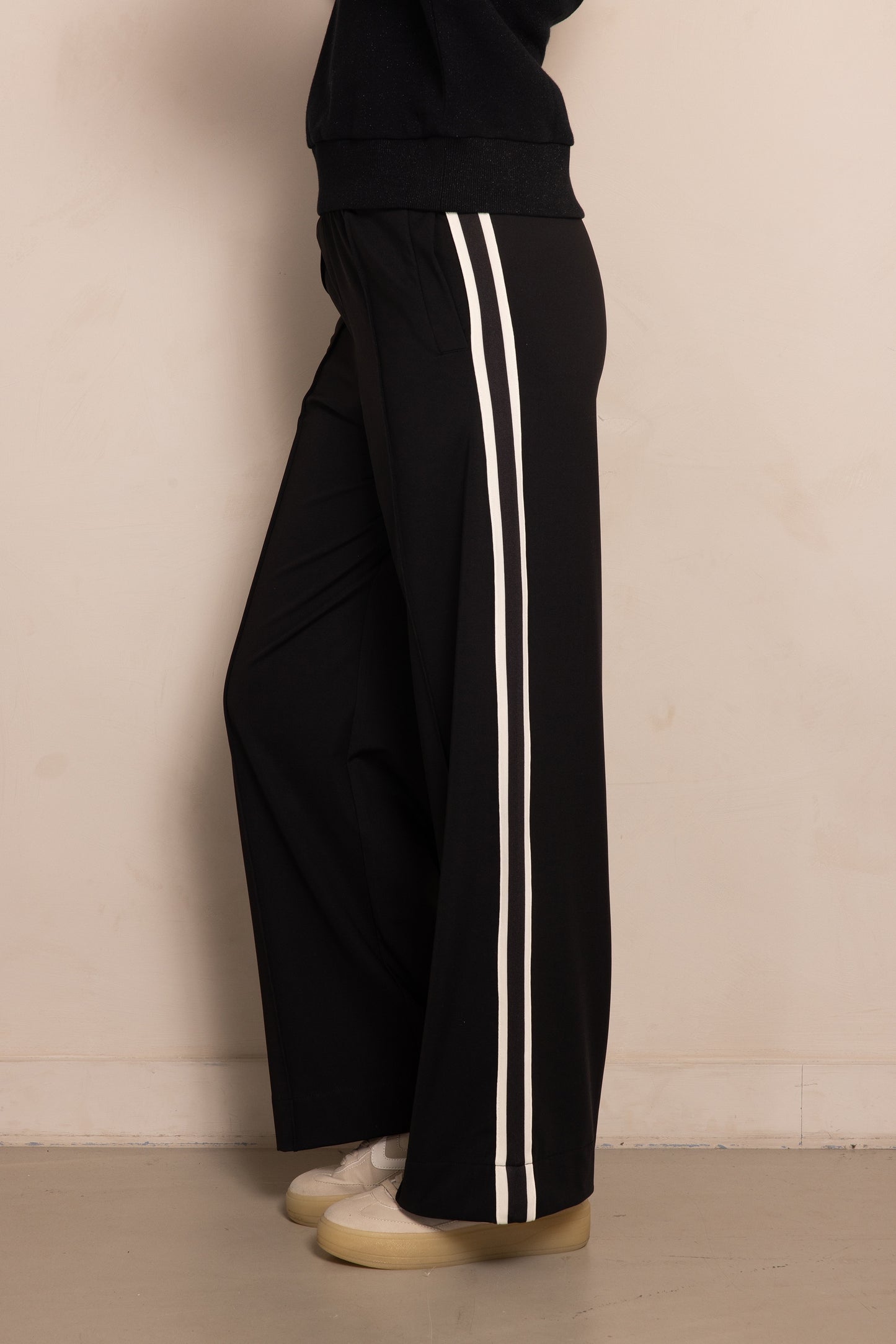 Zhrill Hose sportiv FBlack 117