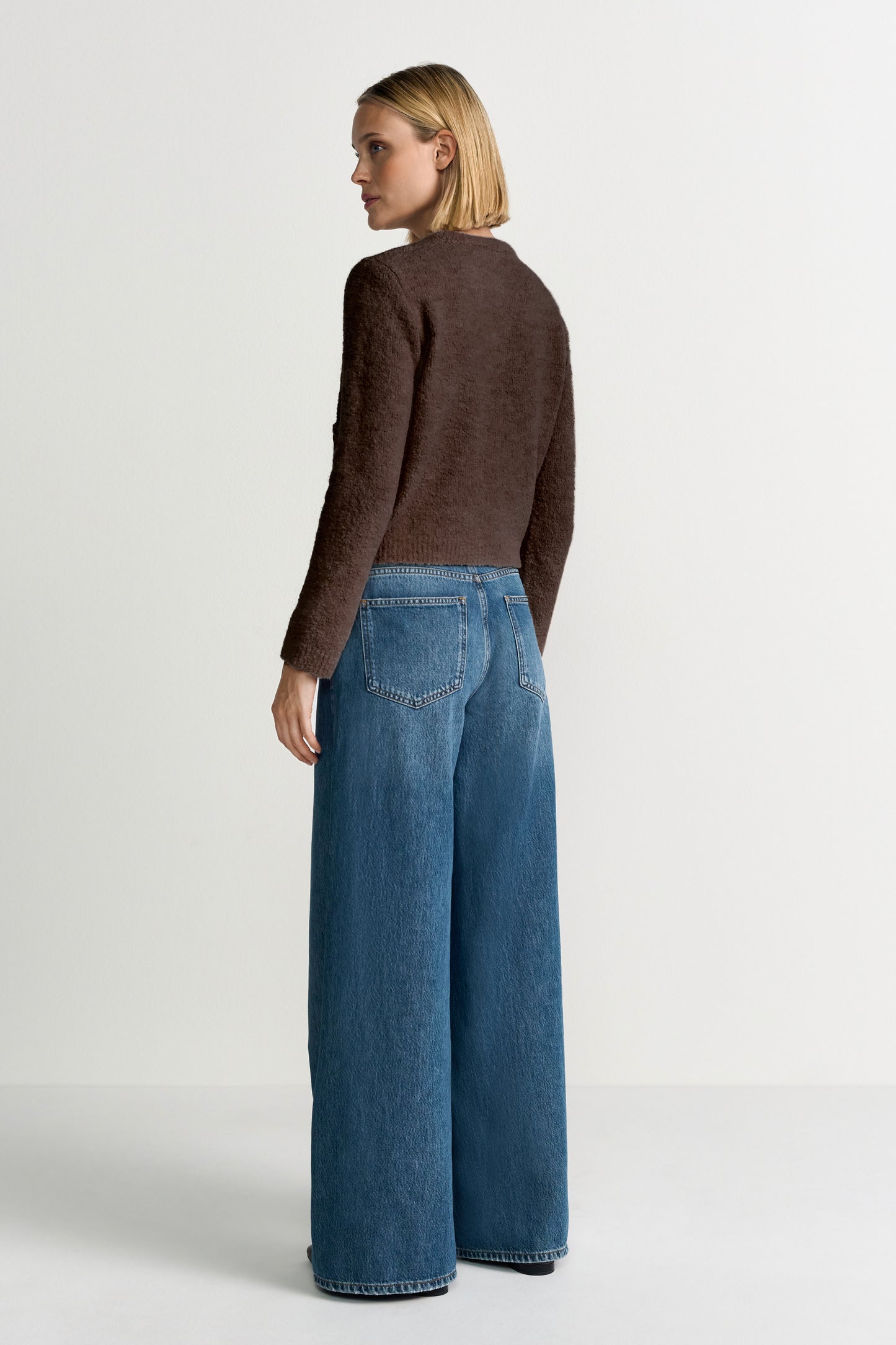 Crew-Neck Cardigan Bouclé