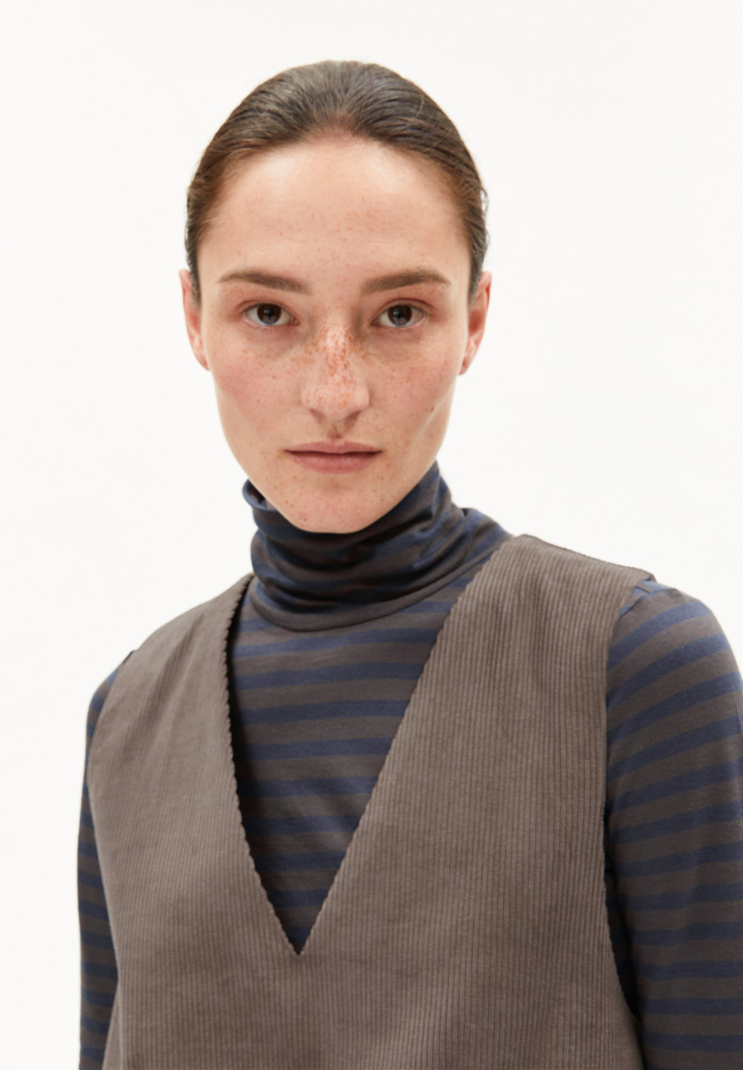 PINAAFO CORDUROY