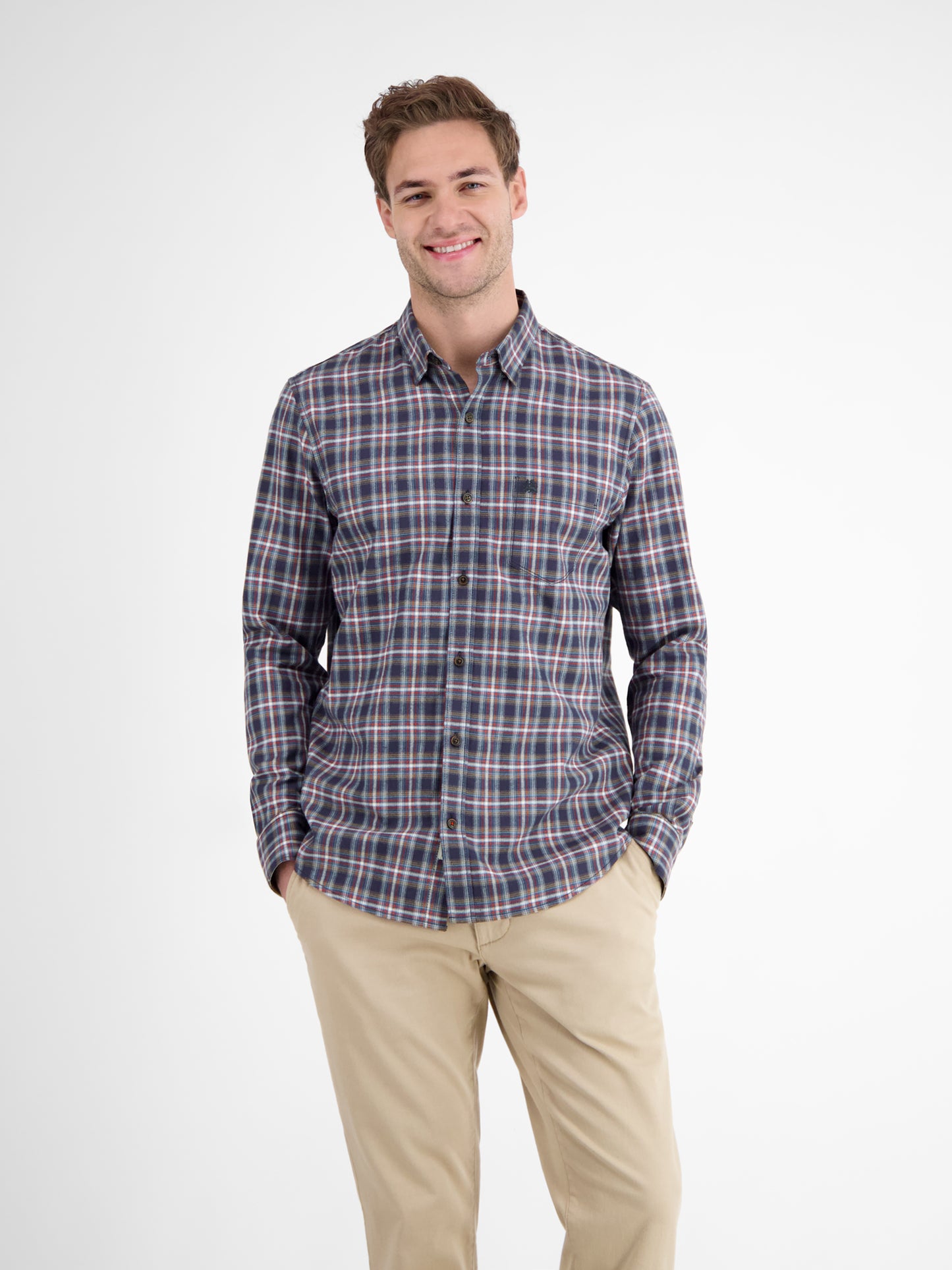 BUTTON DOWN