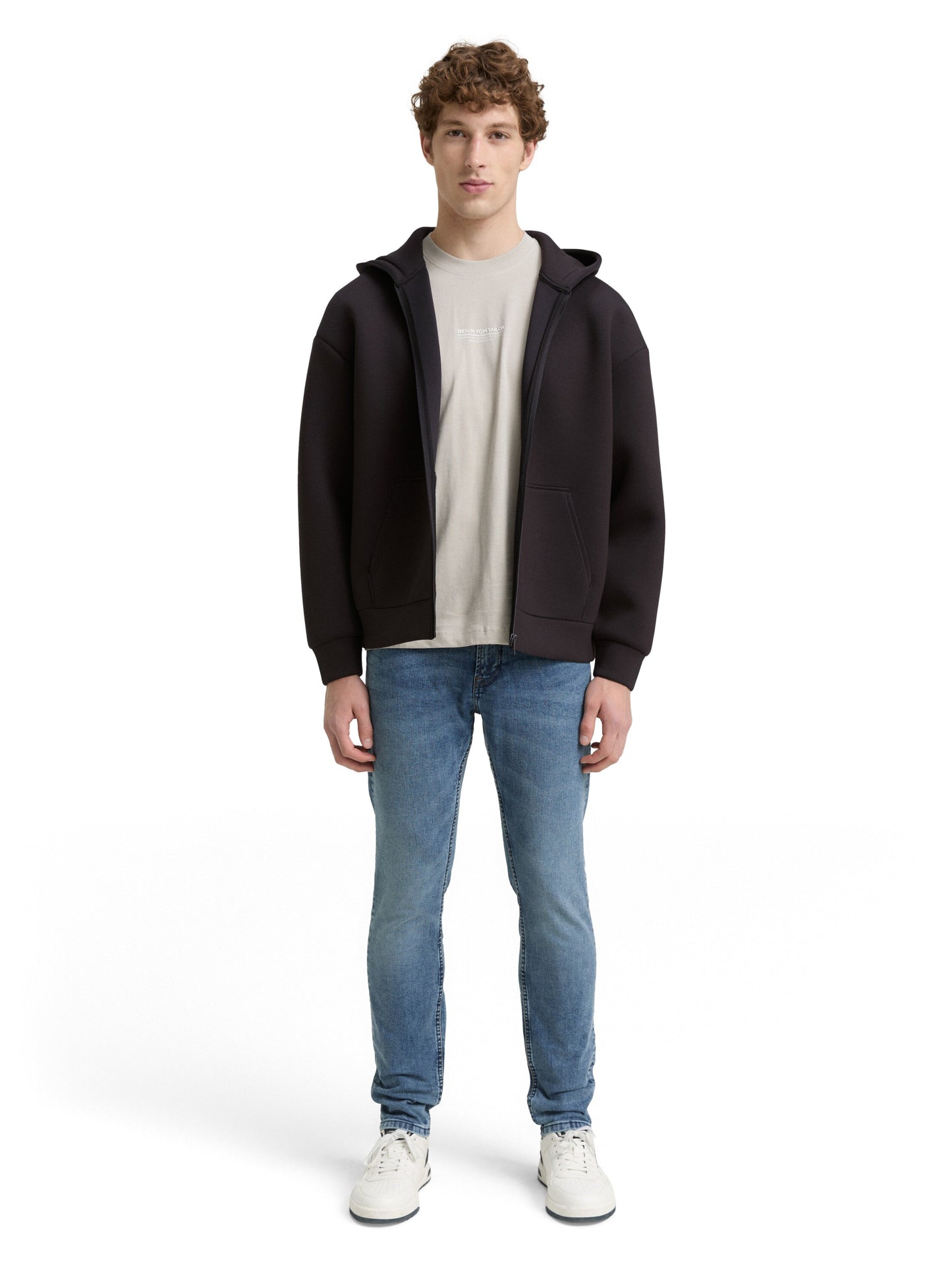 Relaxed Fit Hoodie Sweatjacke aus Scuba