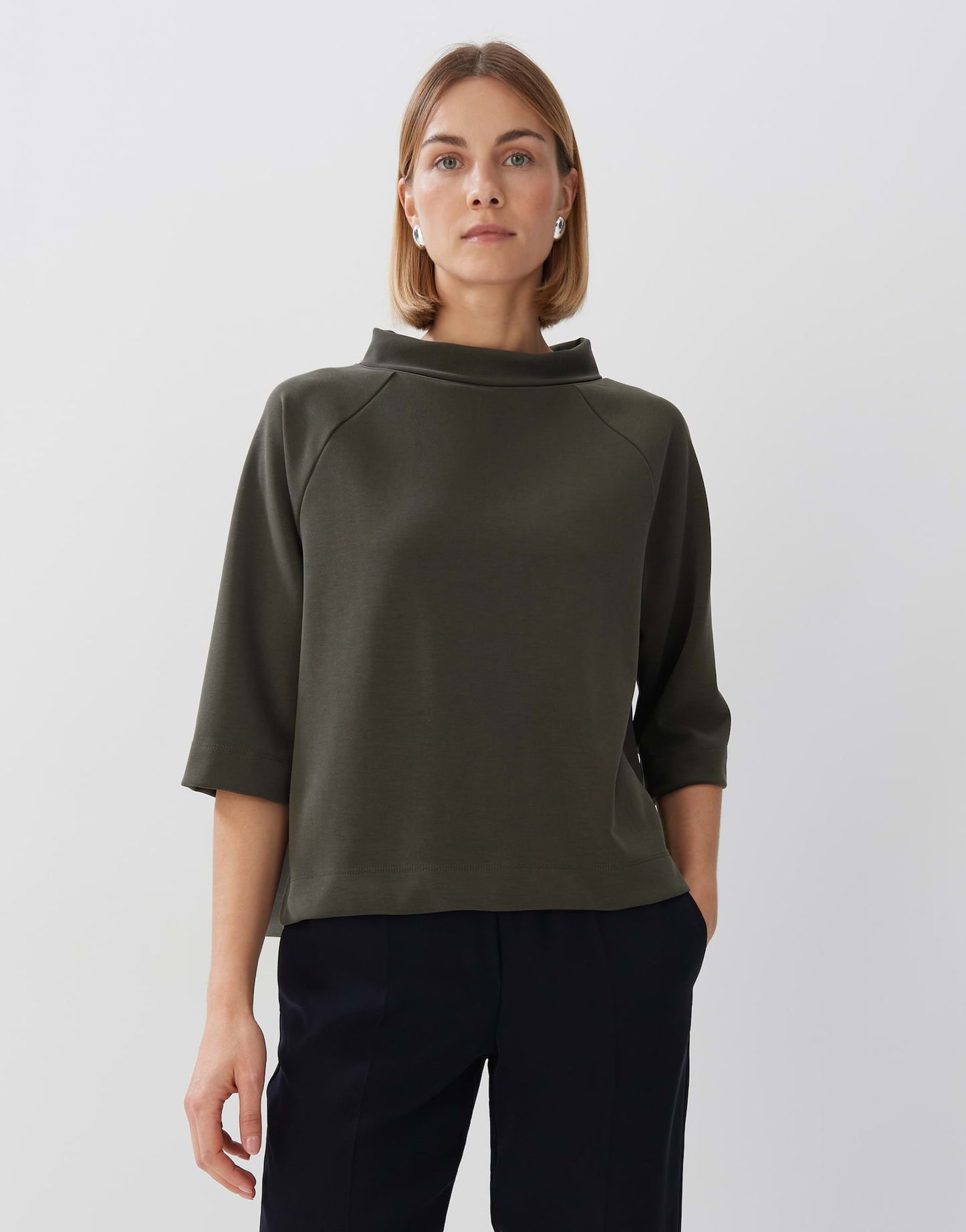 Unoa cropped