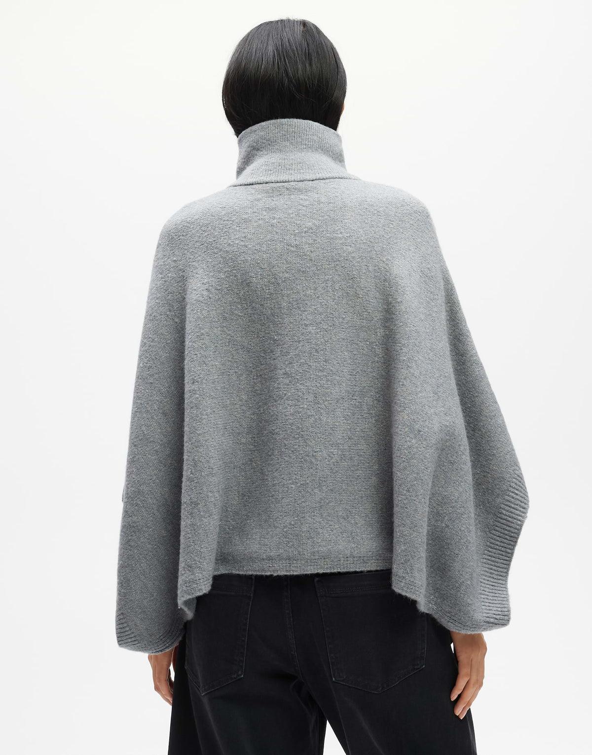 Brialo cape