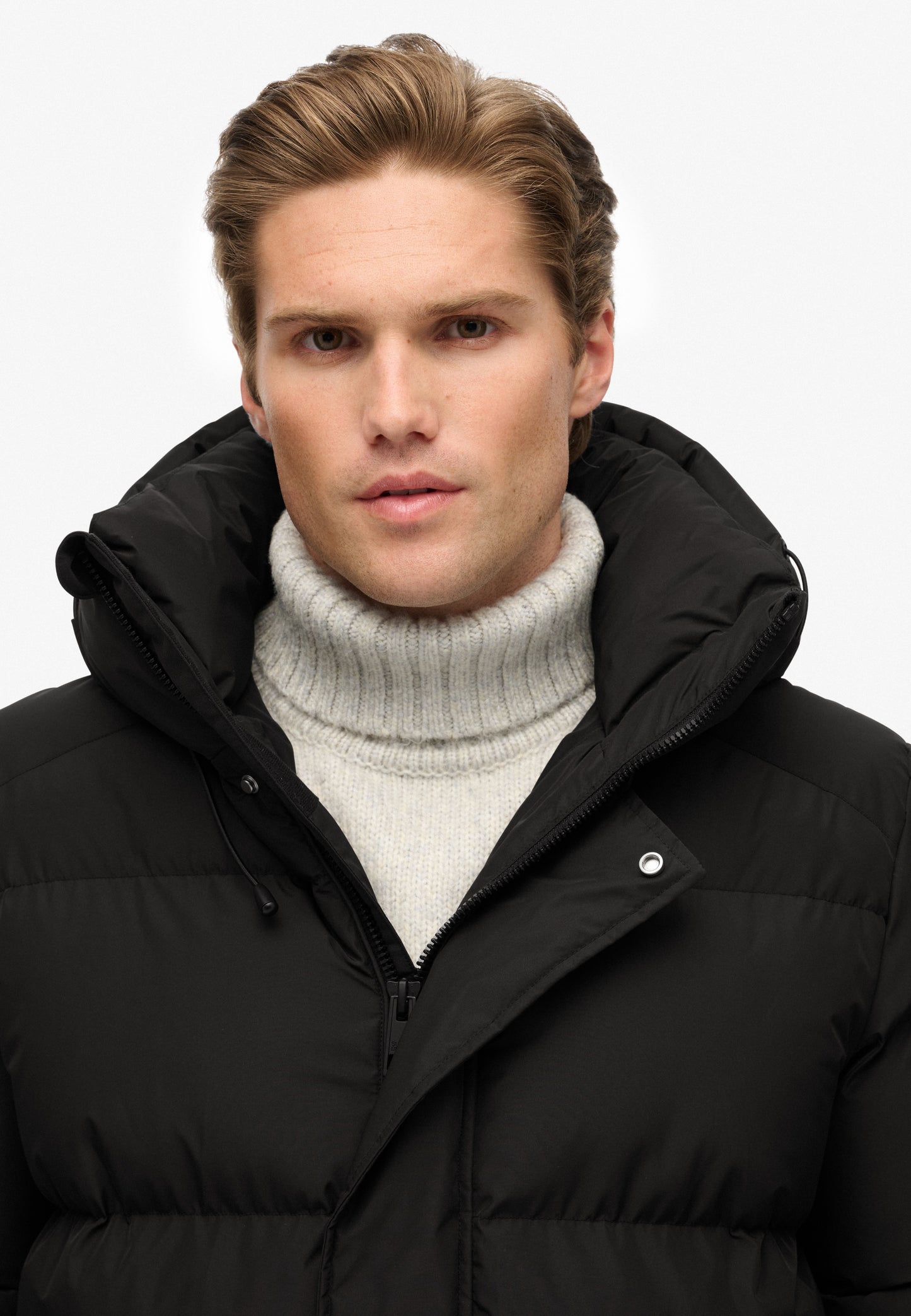 5 Baffle Sports Steppjacke mit Kapuze