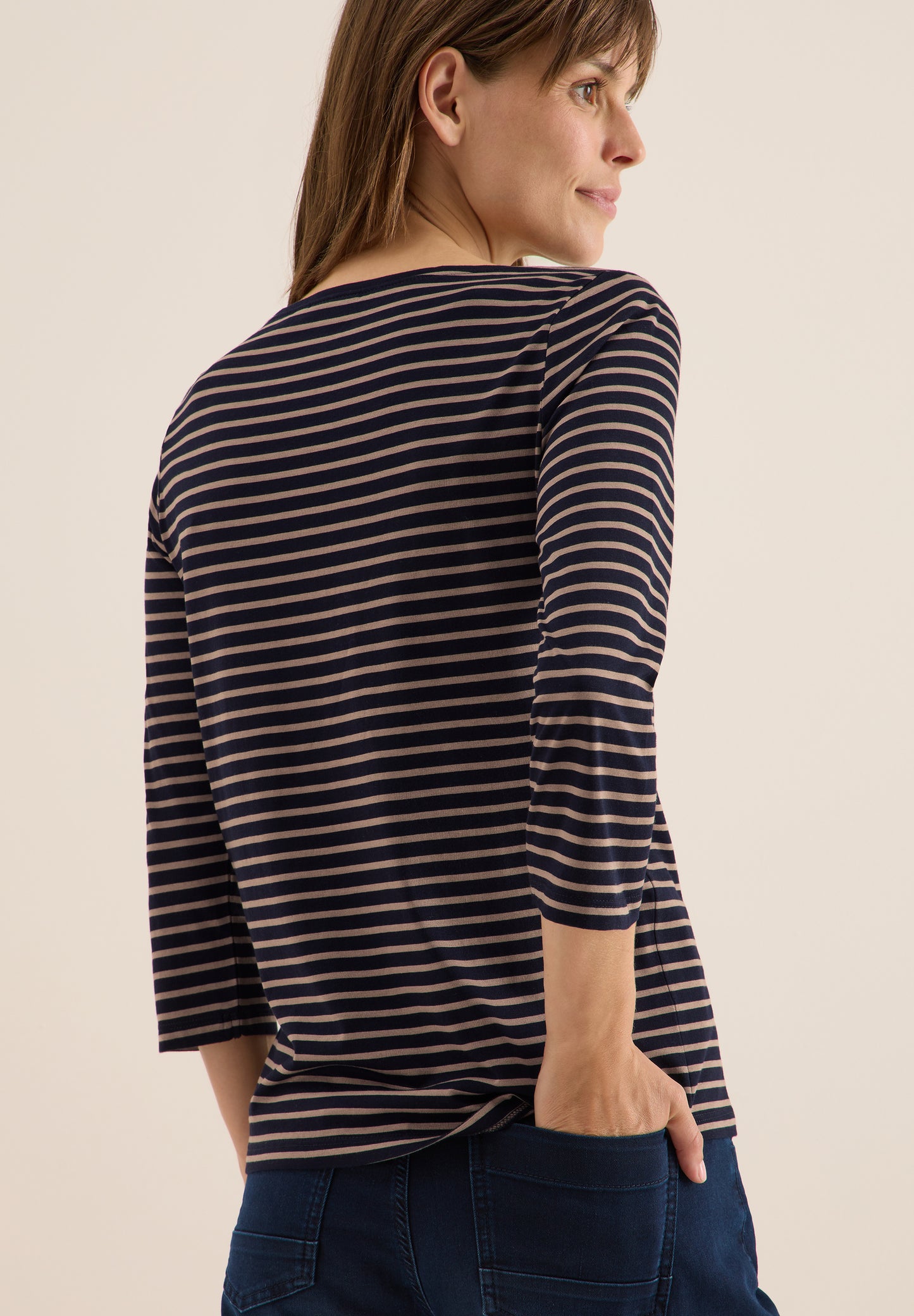 Gestreiftes Shirt