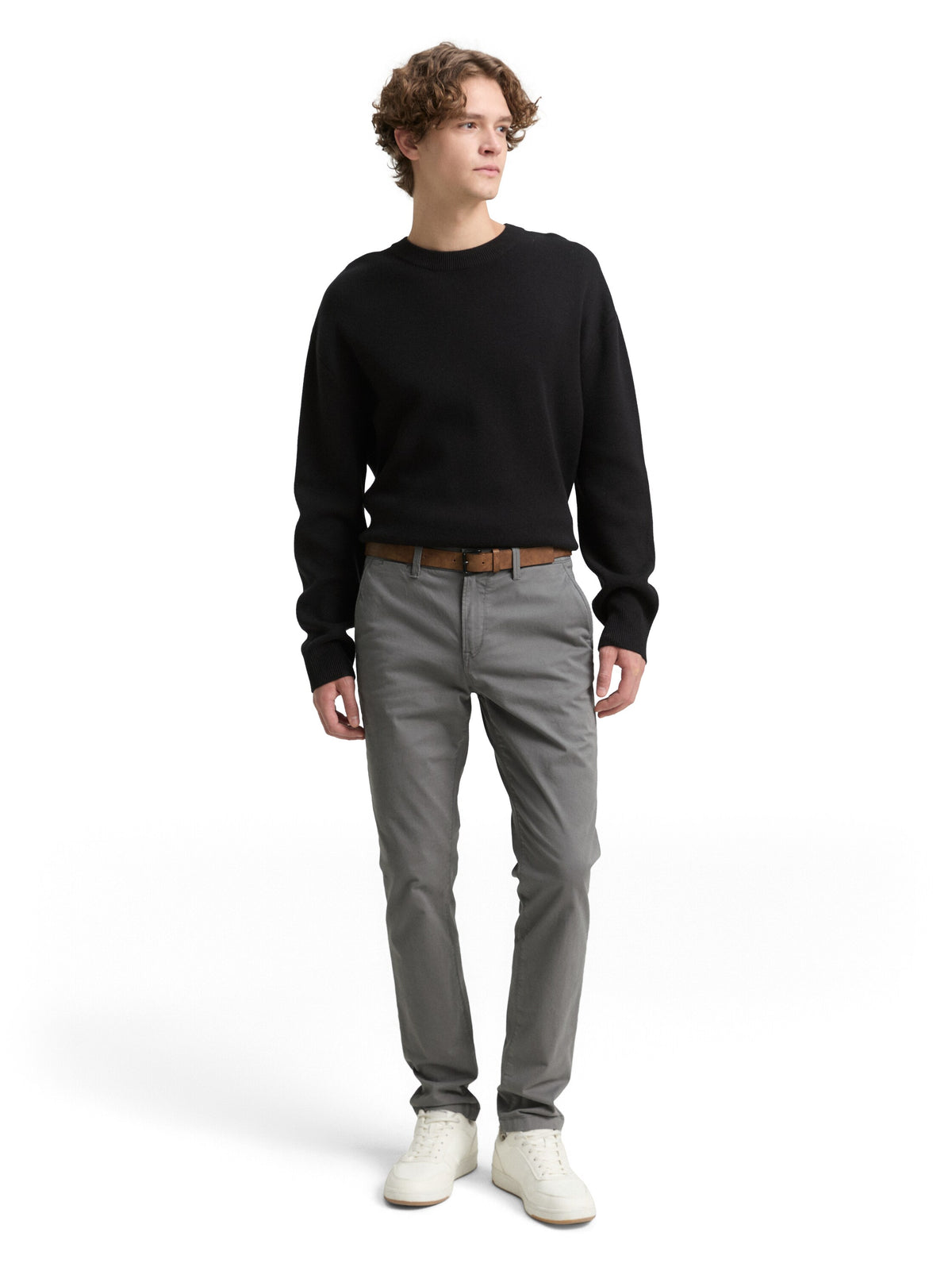 Slim Chino Hose mit Gürtel