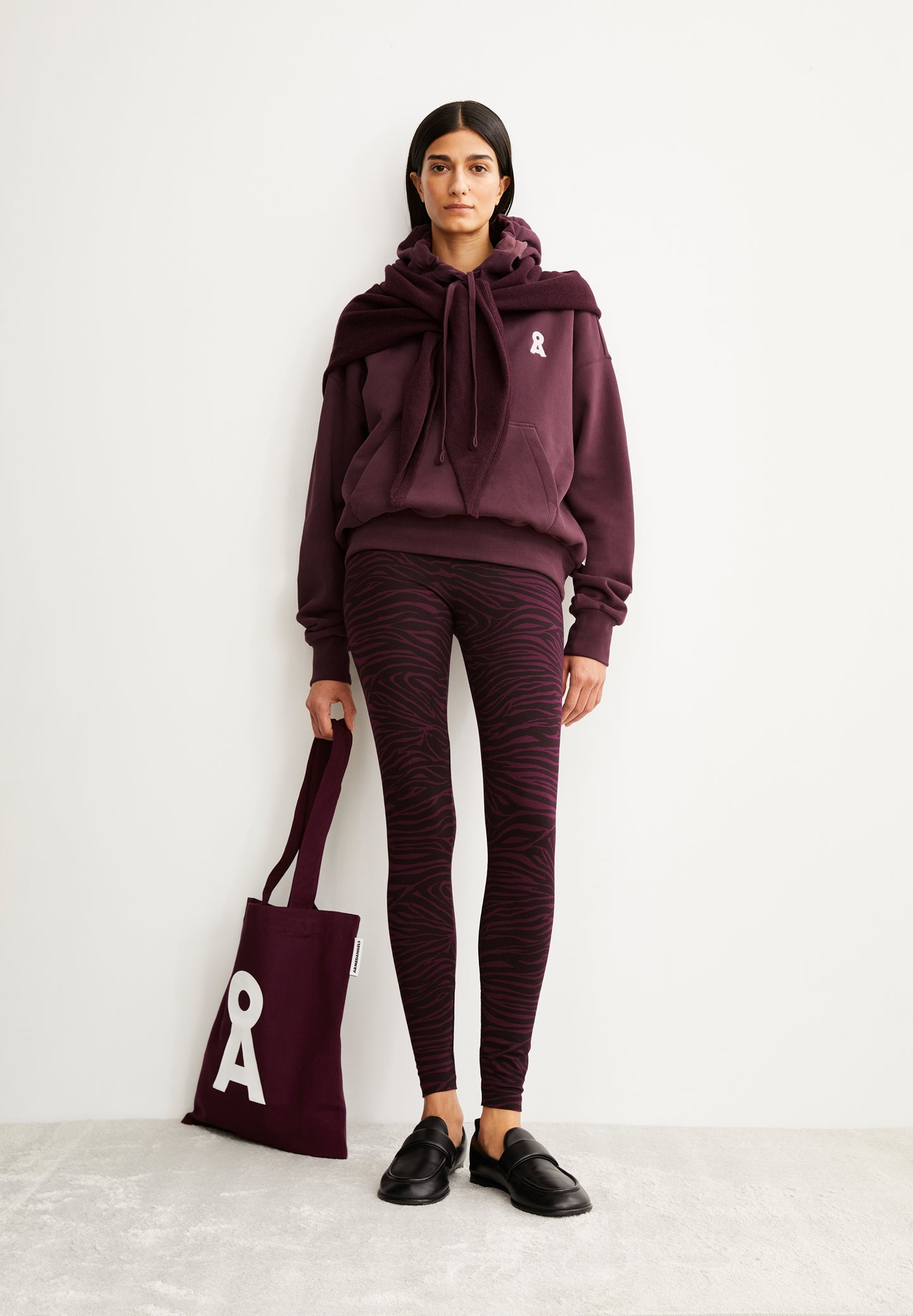 ICONIC Å FRANCISARAA