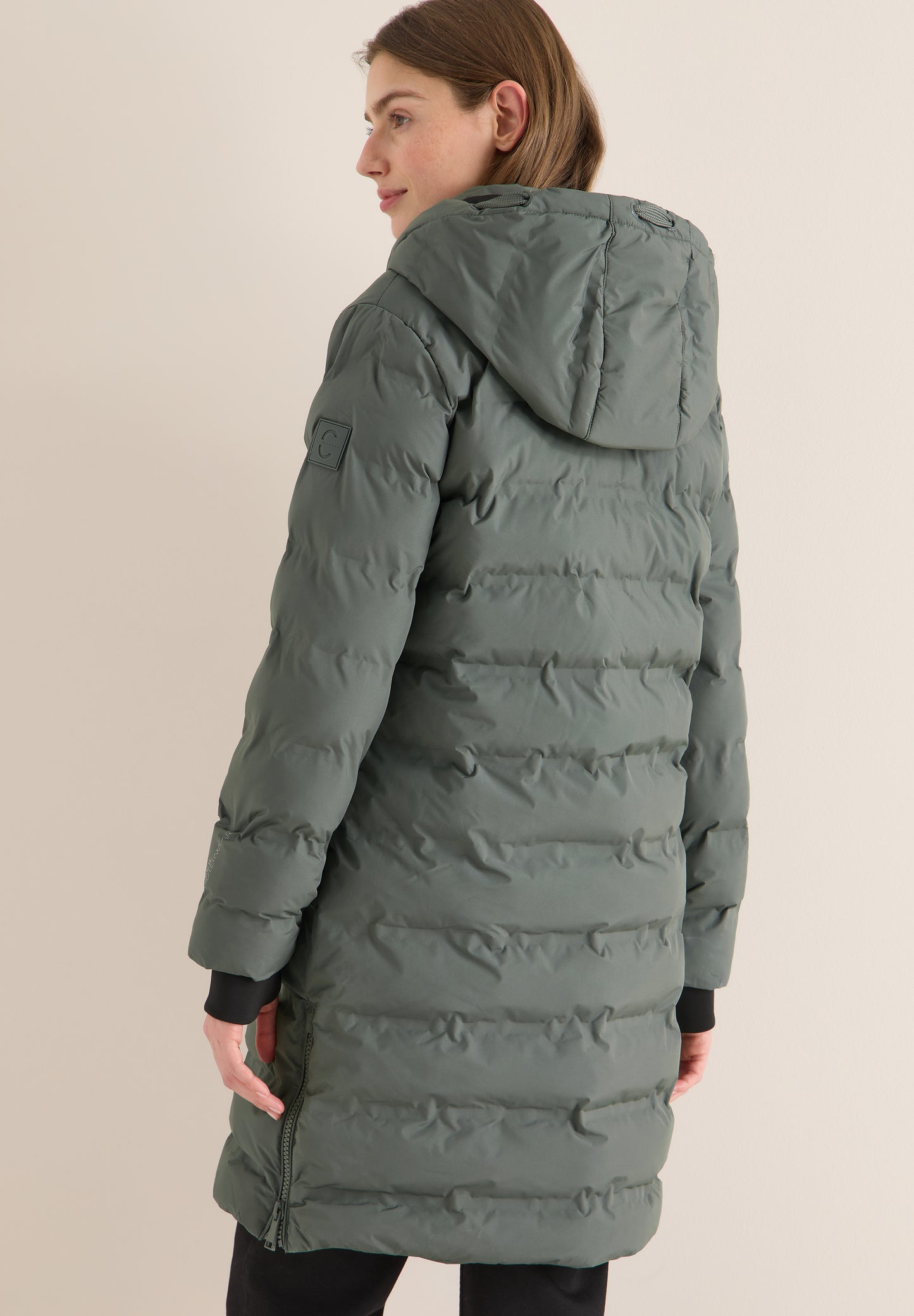 Mantel mit verklebten Nähten