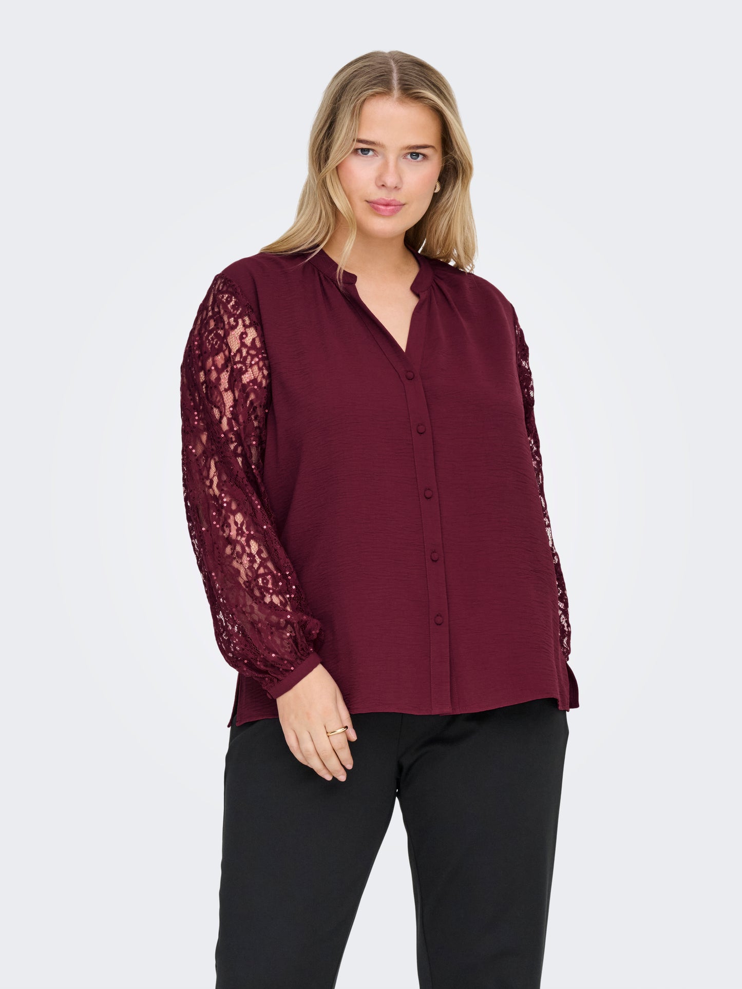 CARKAMMY LIFE LS V-NECK LACE SHIRT WVN