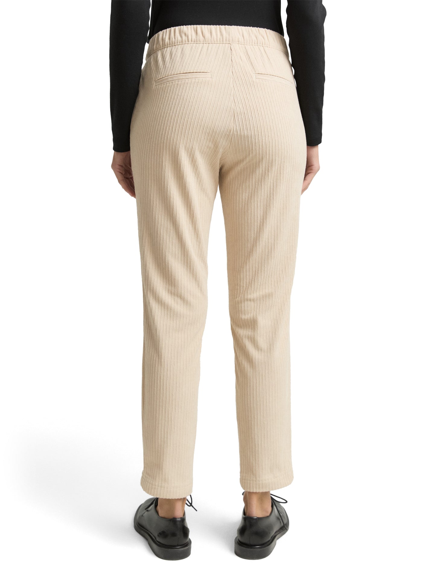 Loose Slim Cordhose