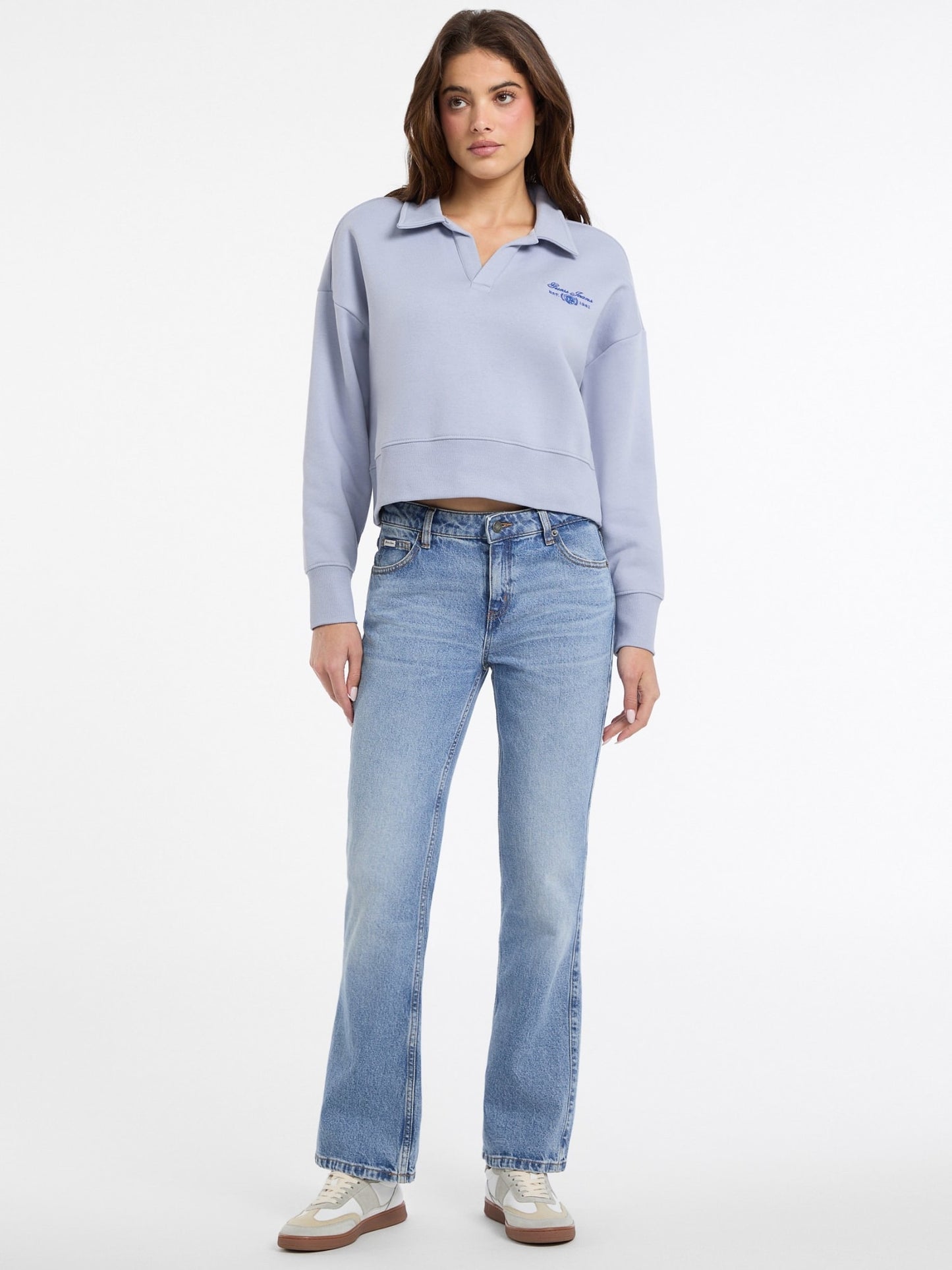 GJ NOTCHED COLLAR CROP SWEAT