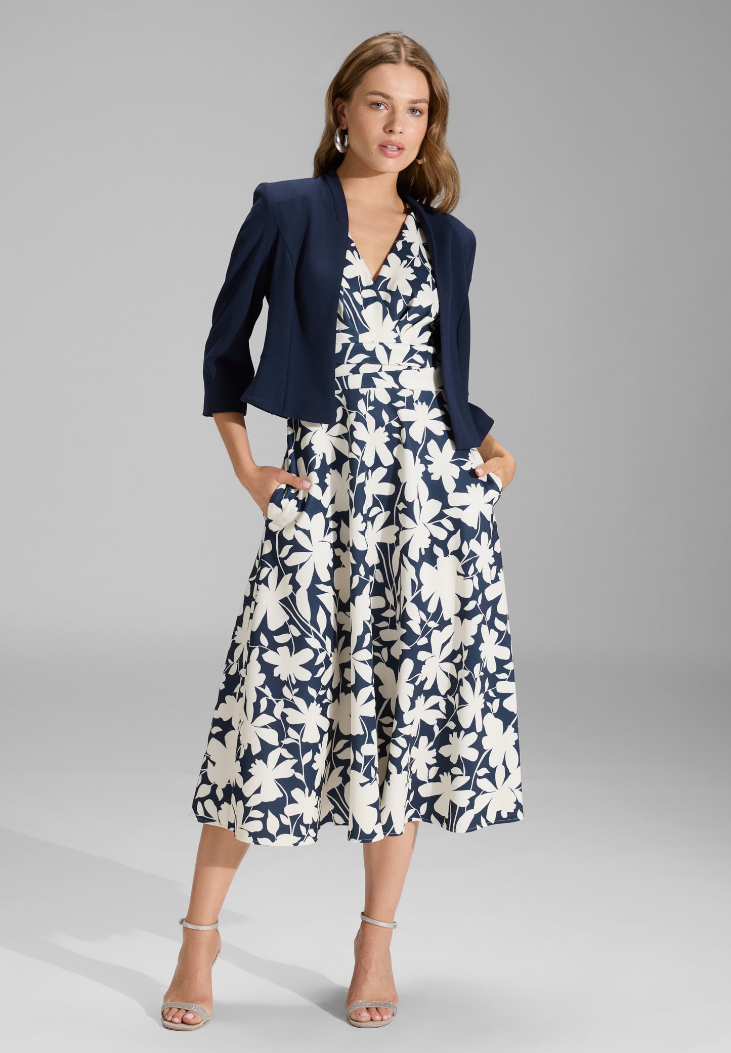 Taillierte Jacke aus Jersey Crêpe