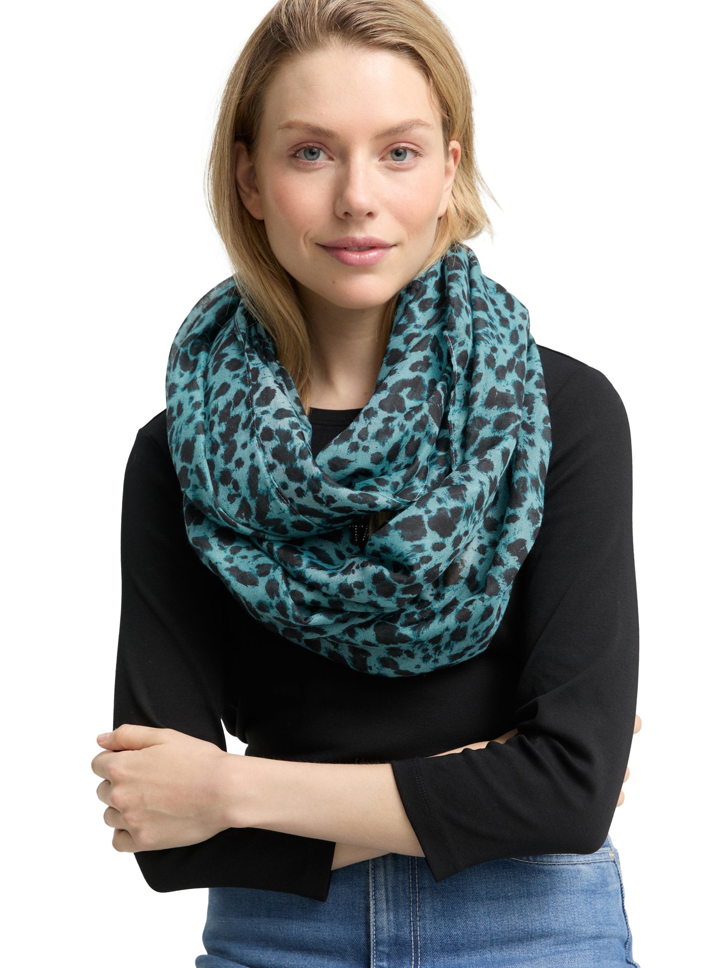 Loop-Schal mit Muster