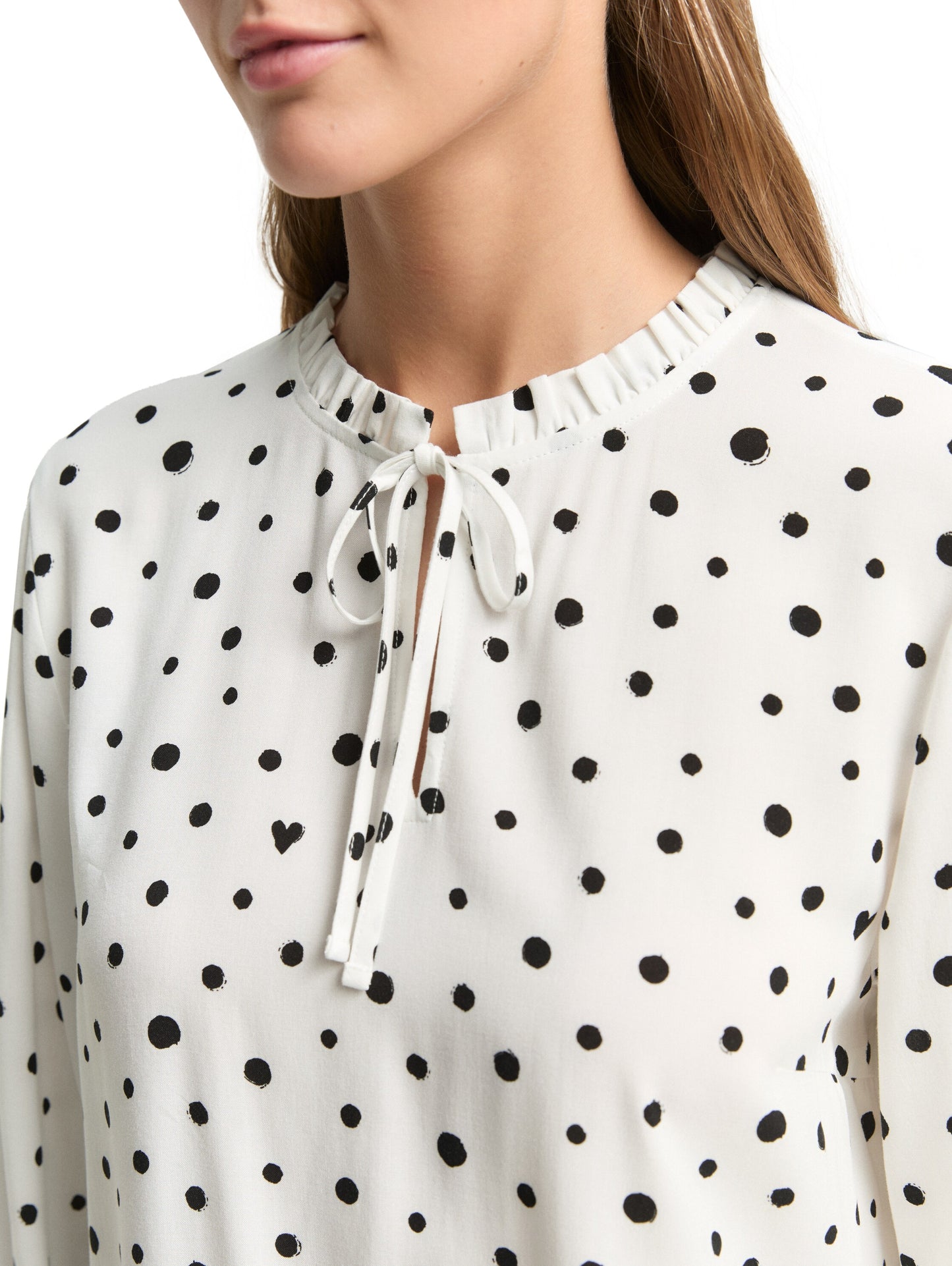 Bluse mit Punktmuster