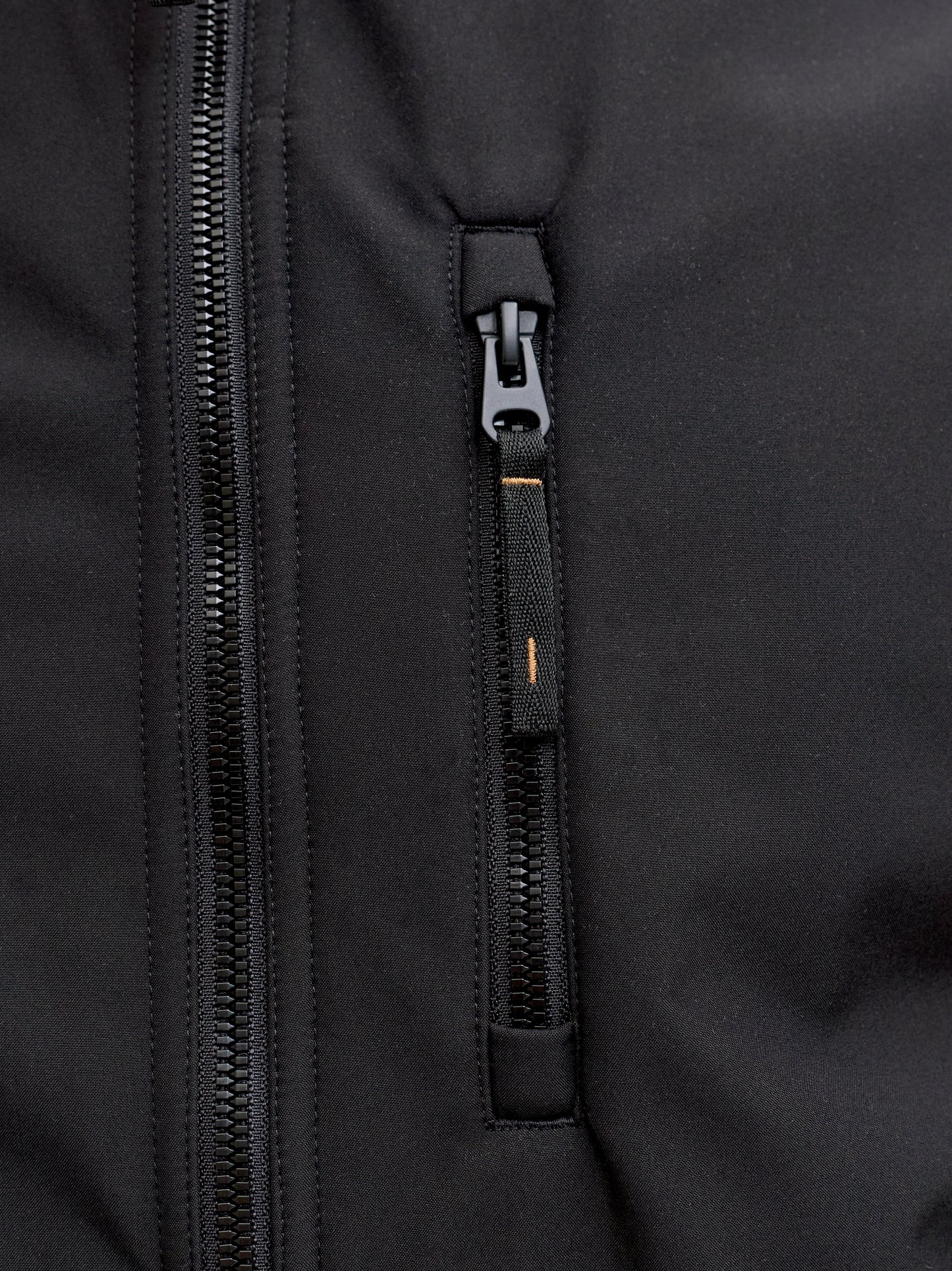 JJEPARKER SOFTSHELL BOMBER SN