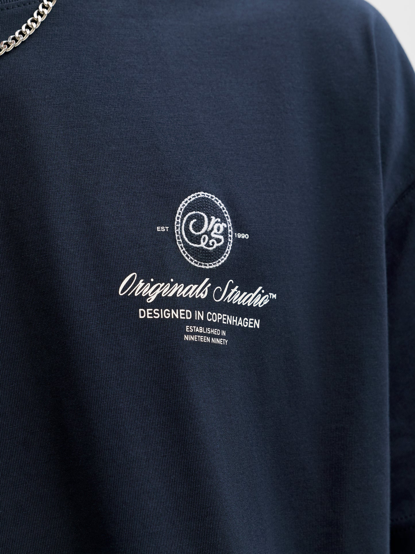 JORNIAGARA MINIMAL TEE SS CREW NECK