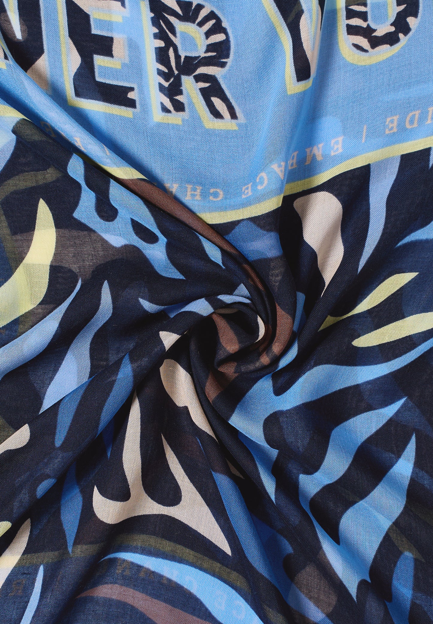 Gemusterter Loop Schal