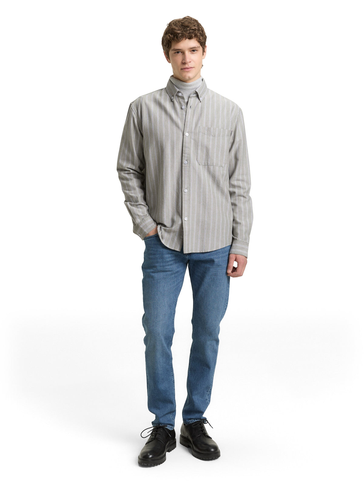 Relaxed Fit Hemd aus Baumwolle