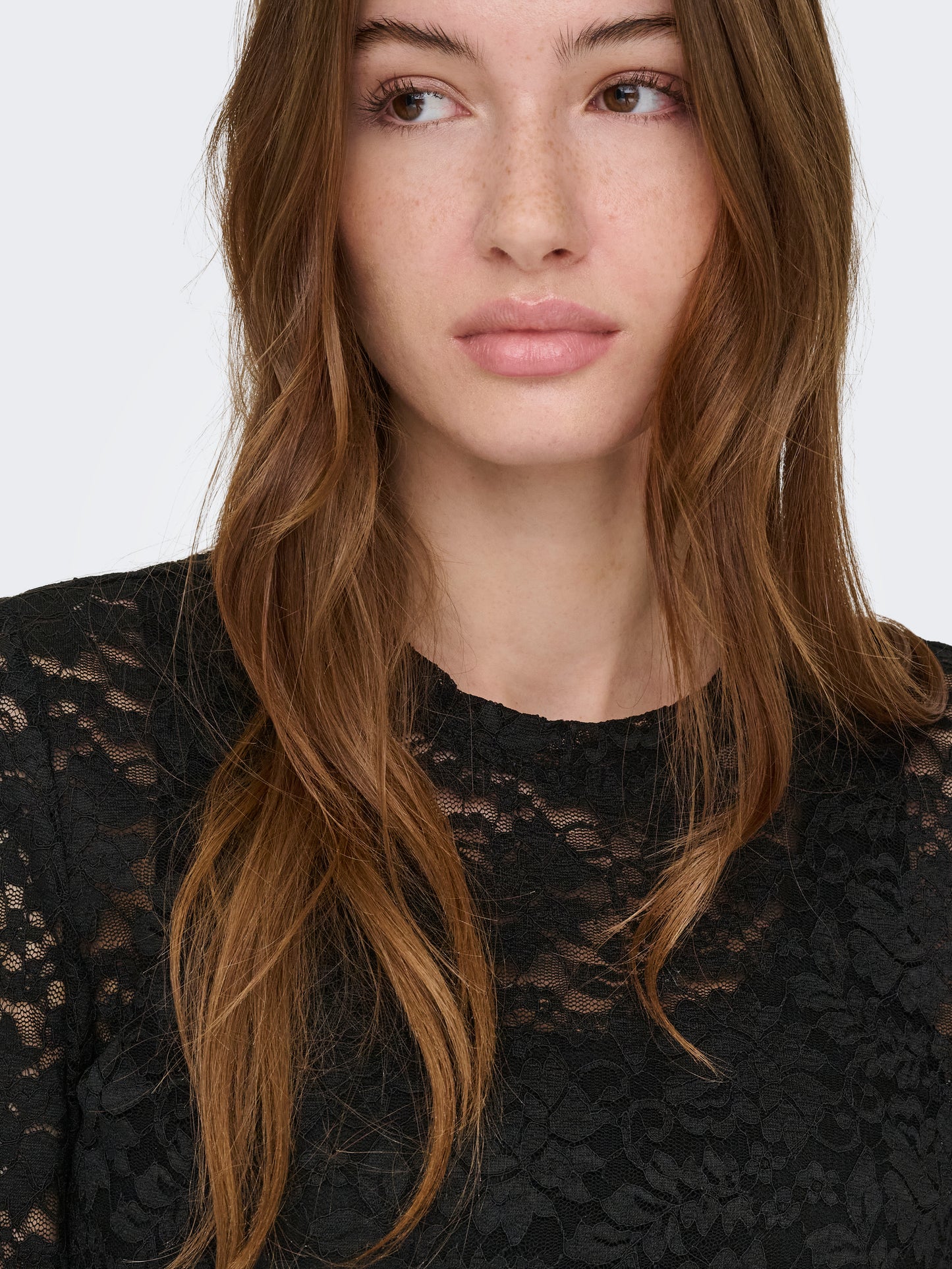 ONLNIKKA L/S O-NECK LACE TOP JRS