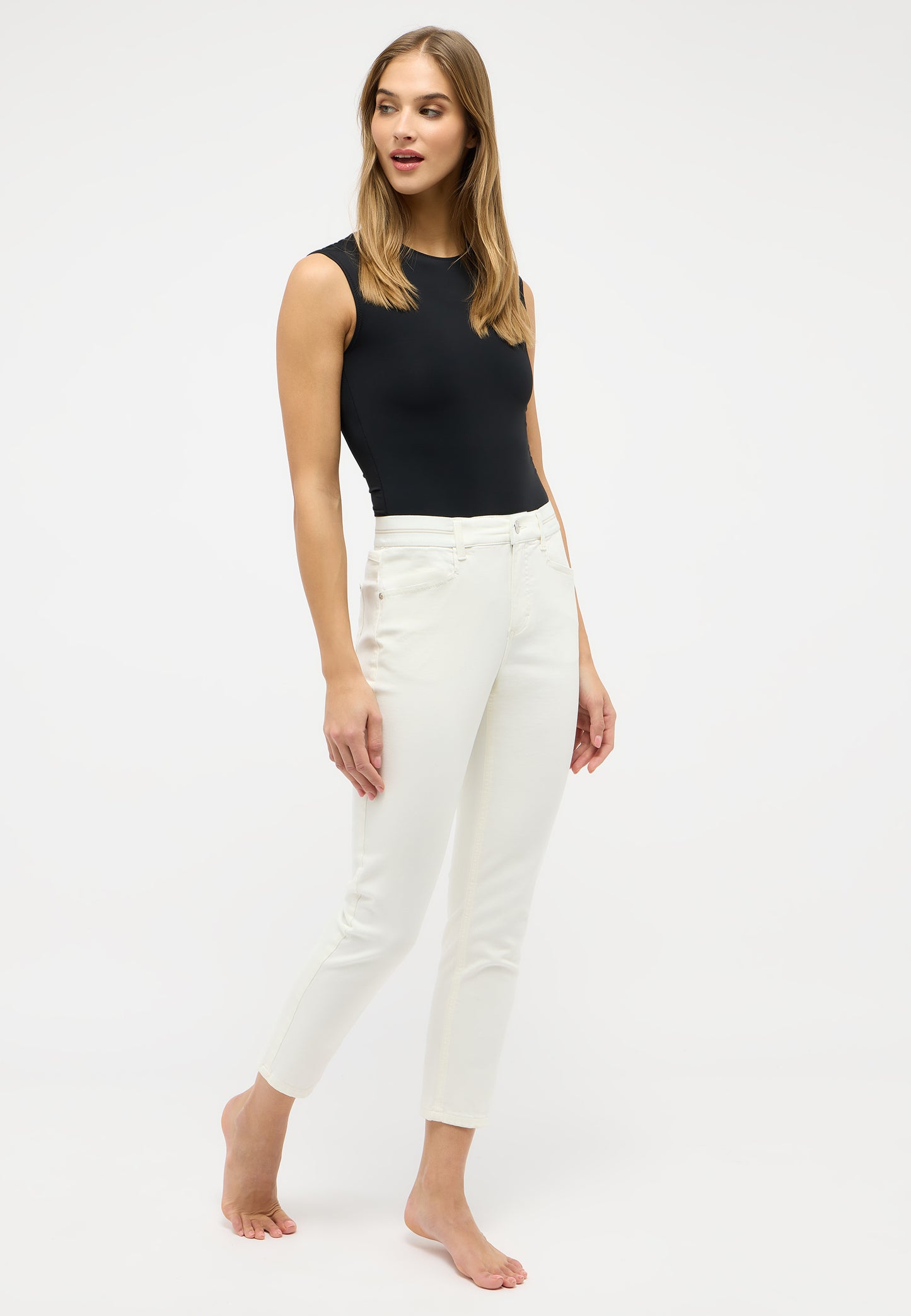 332688907-713 ORNELLA SPORTY