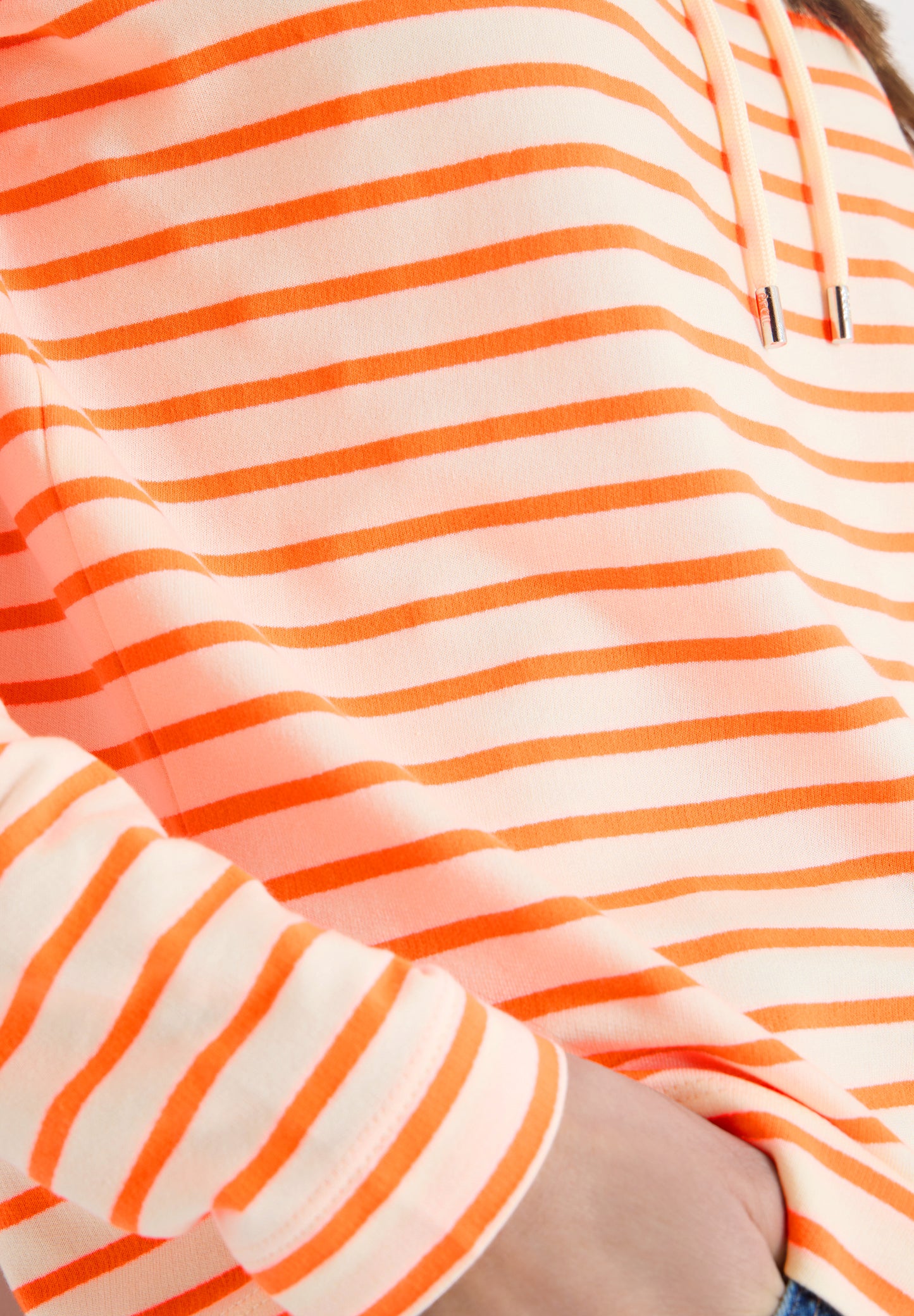 Gestreiftes Shirt