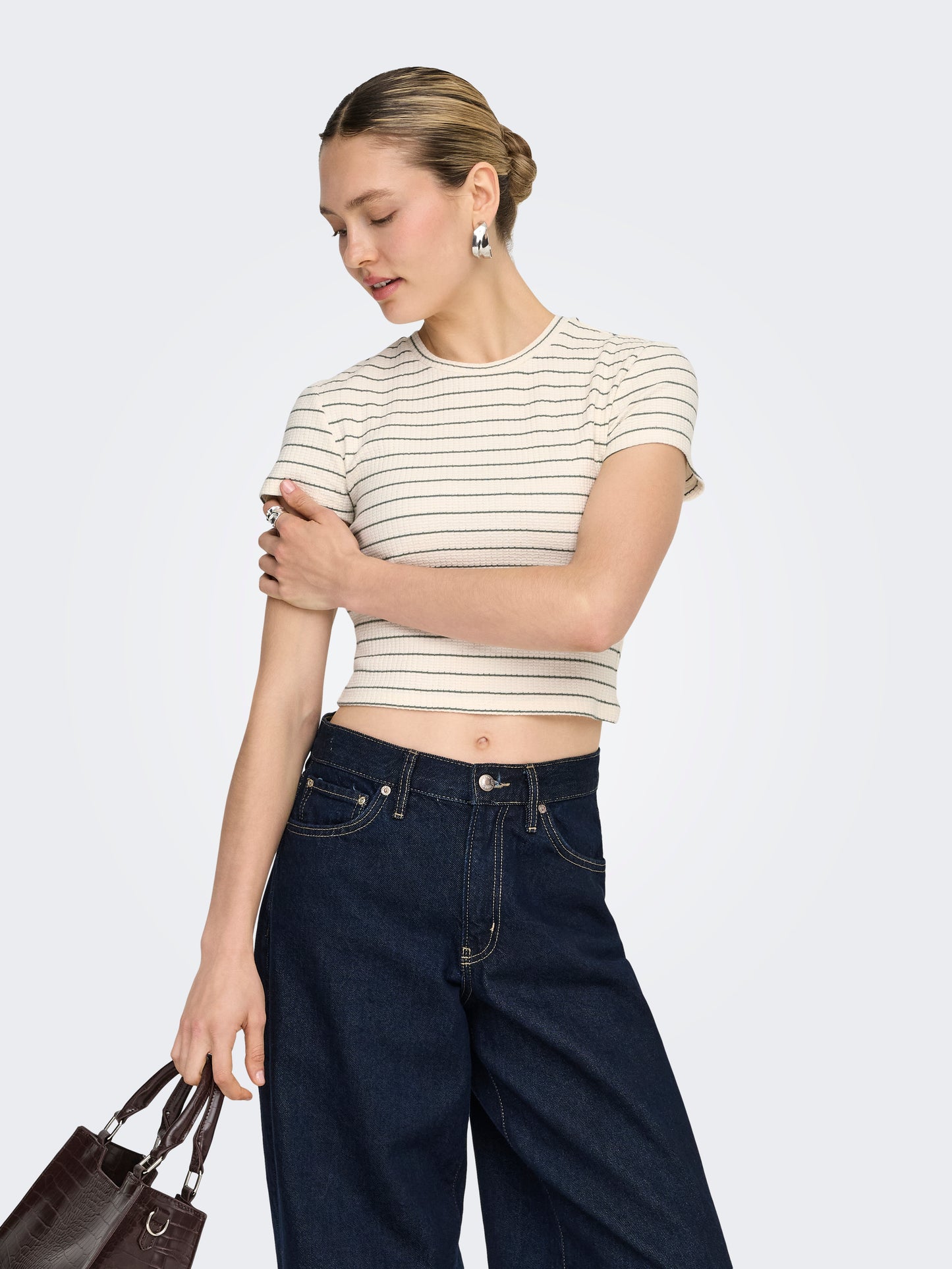 ONLANITS S/S O-NECK CROPPED TOP JRS