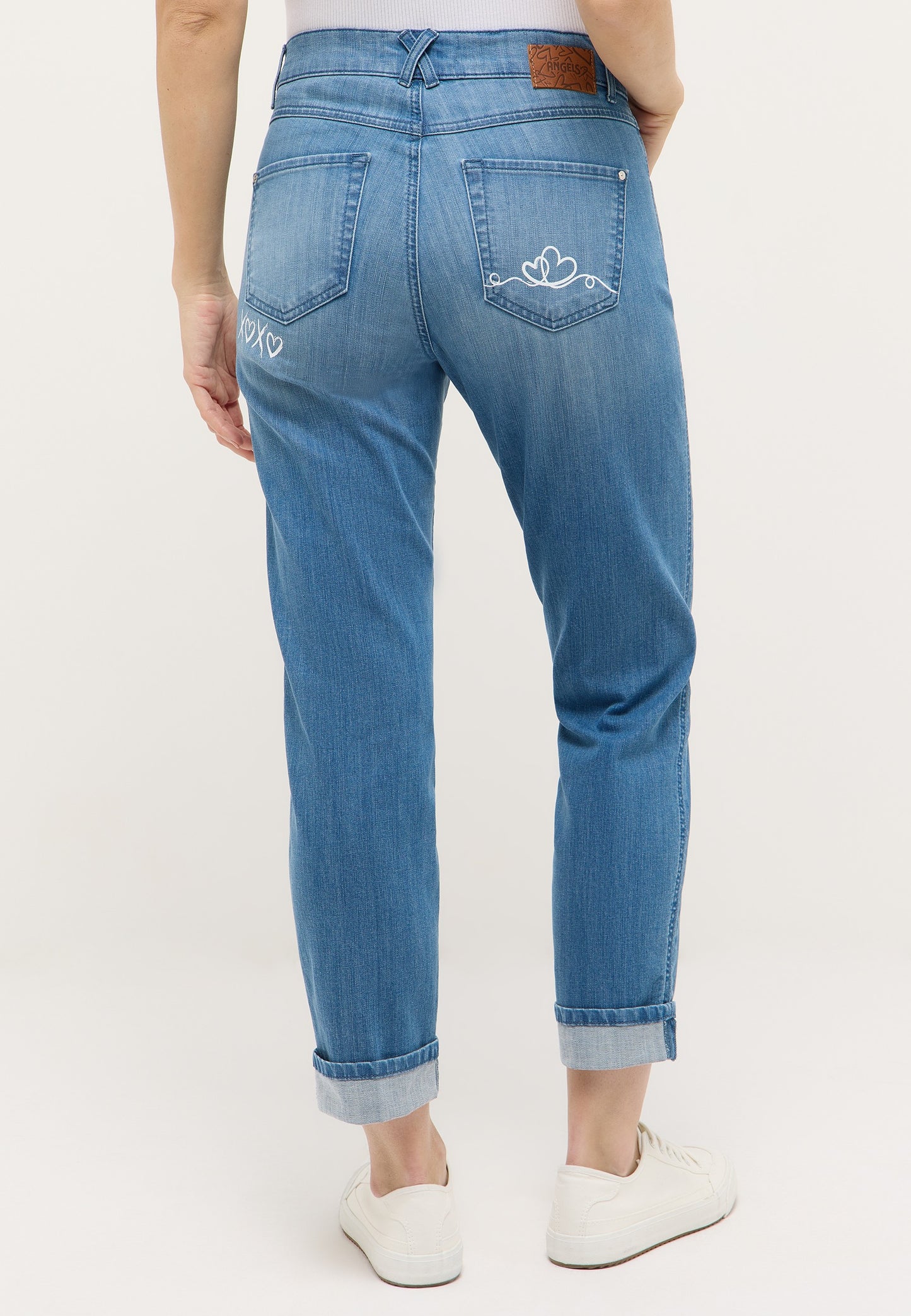 3608199-345 DARLEEN LOVE