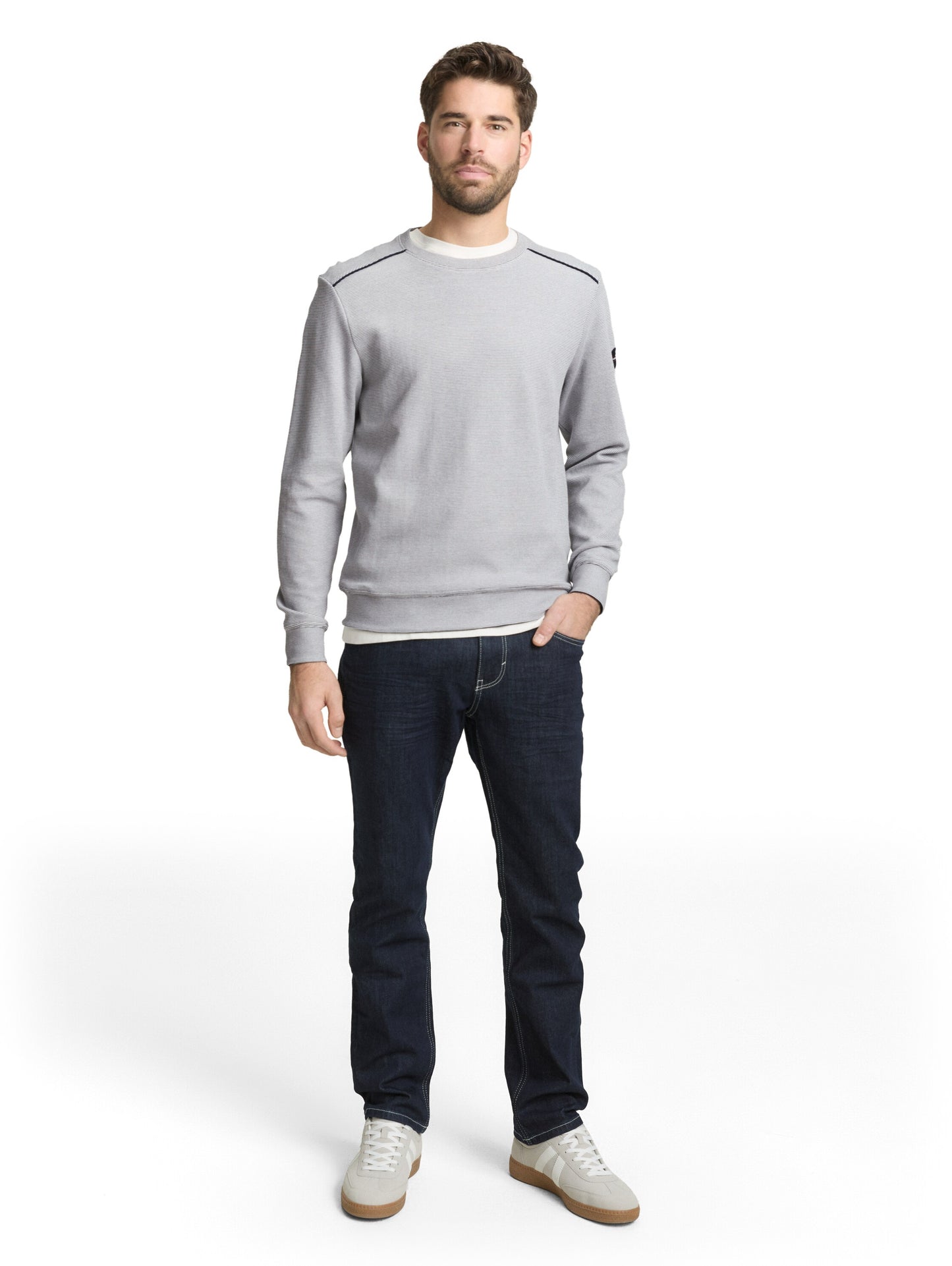 Sweatshirt mit Logo-Badge