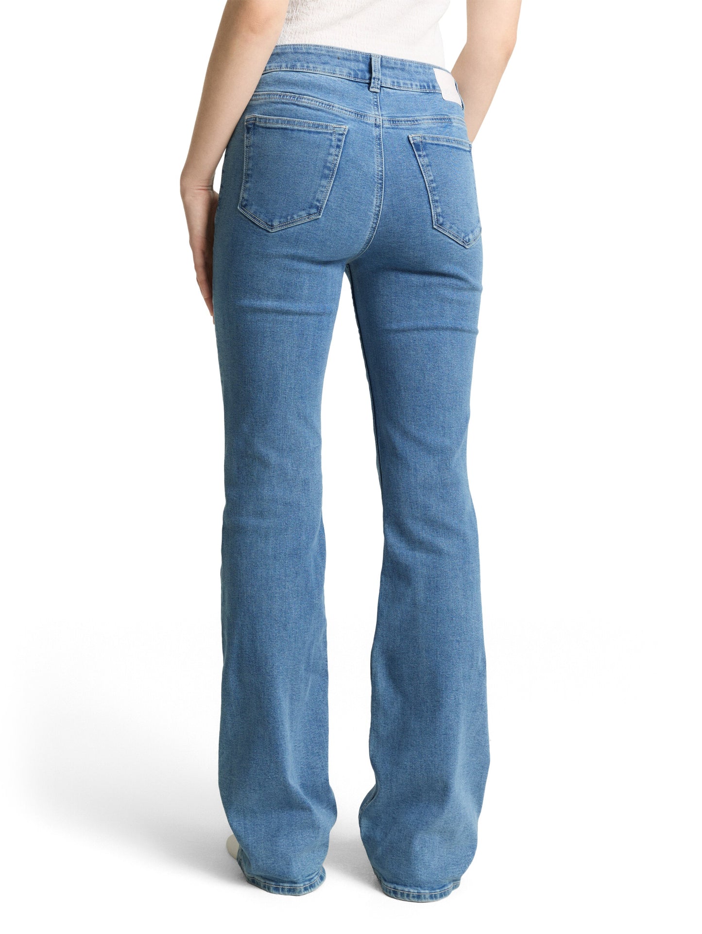 TTAVA FLARED Jeans mit aufgesetzten Taschen