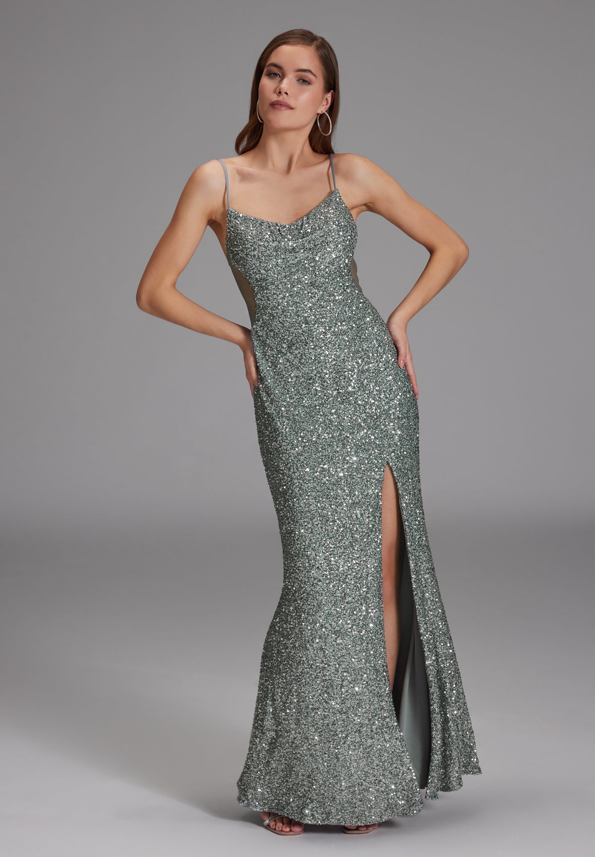 Slipdress mit transparenter Rückenpartie