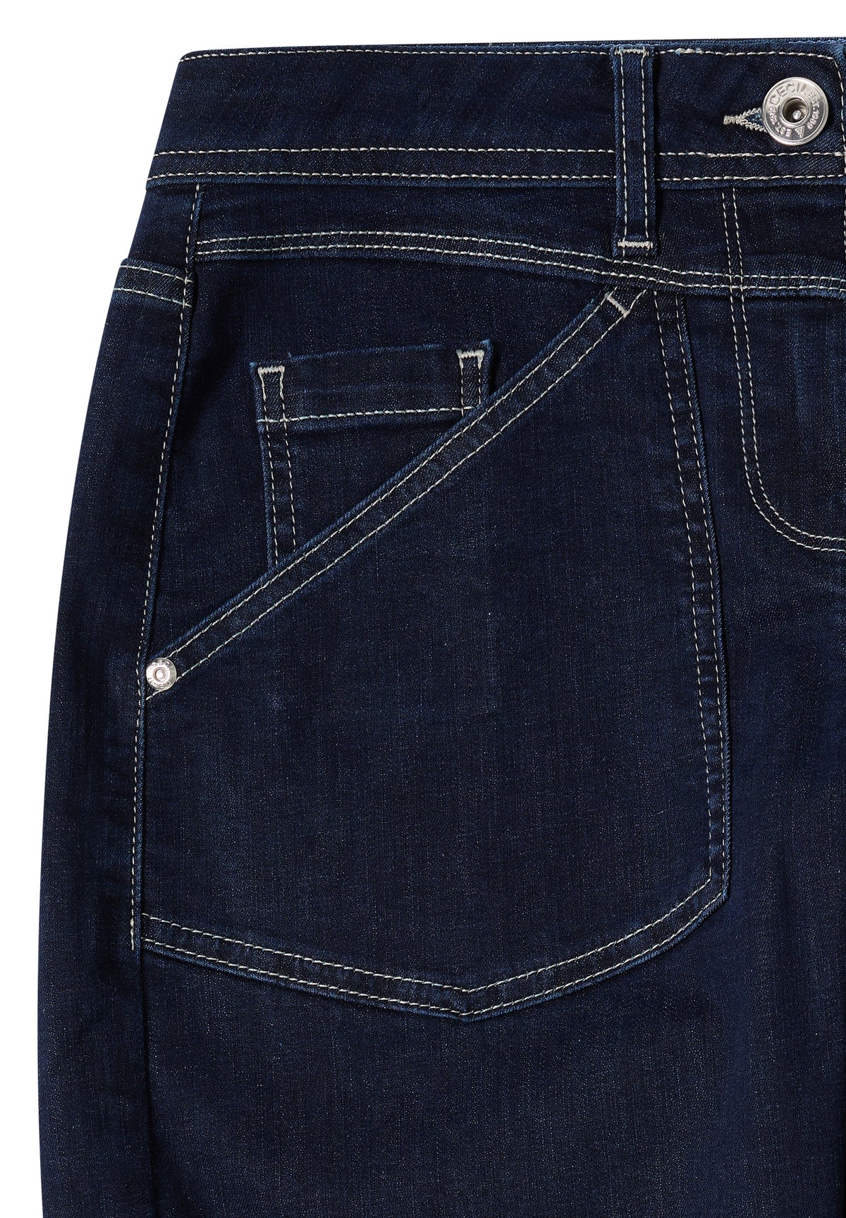 Barrel Leg Jeans