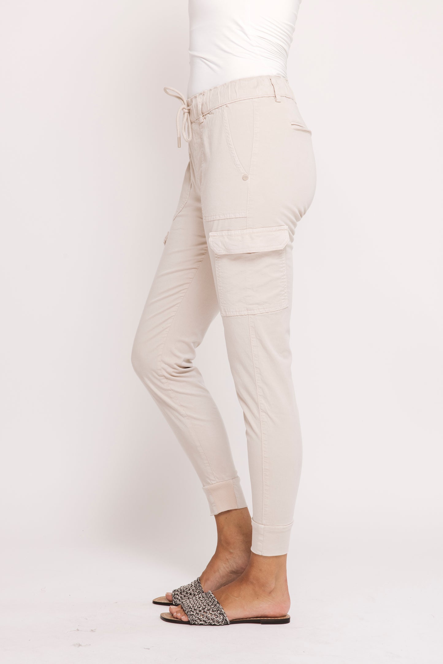 Zhrill Hose sportiv F248 sand