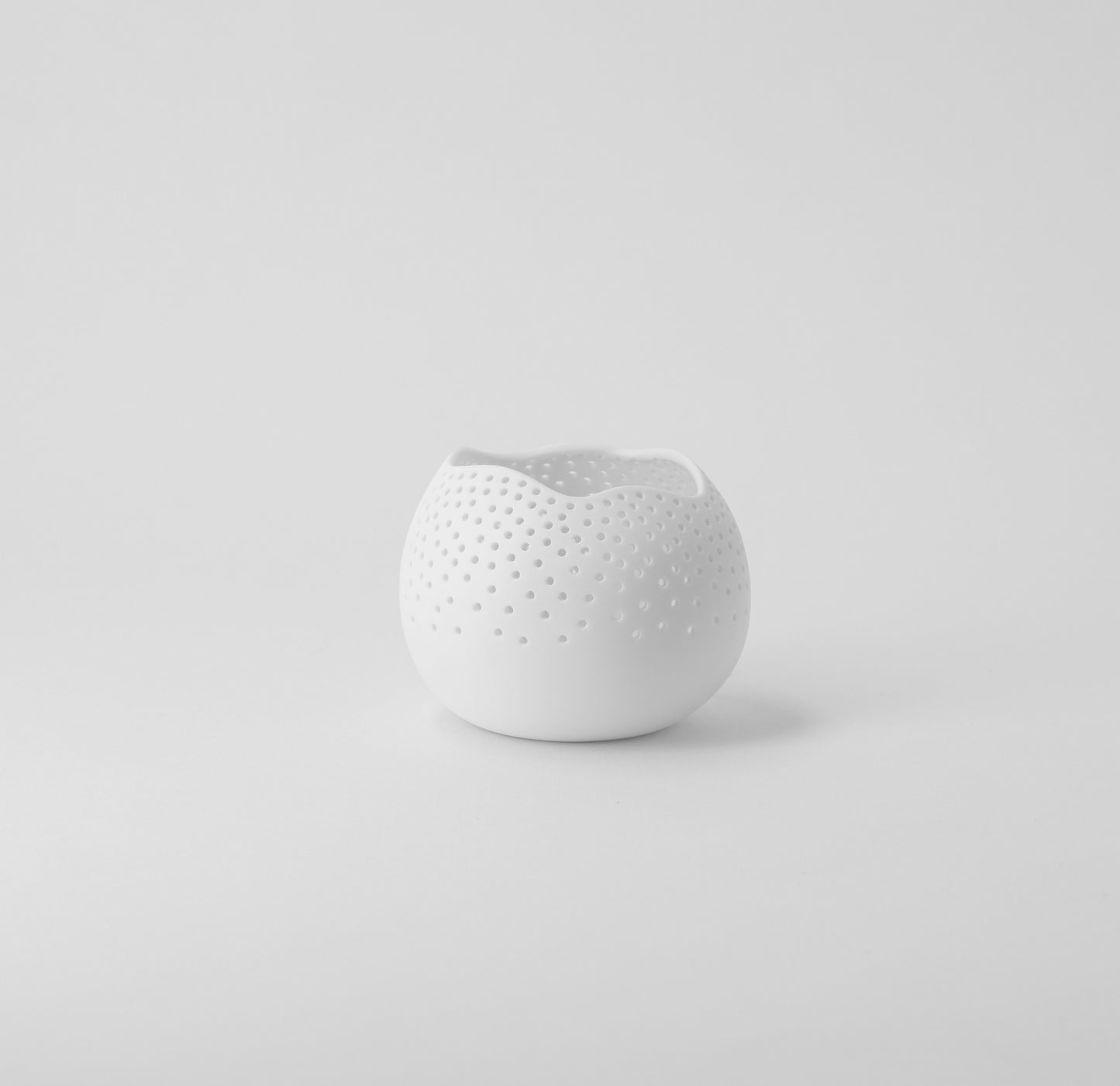 Wunderwelt Teelicht Lochmuster D.8,5cm H.6,7cm,