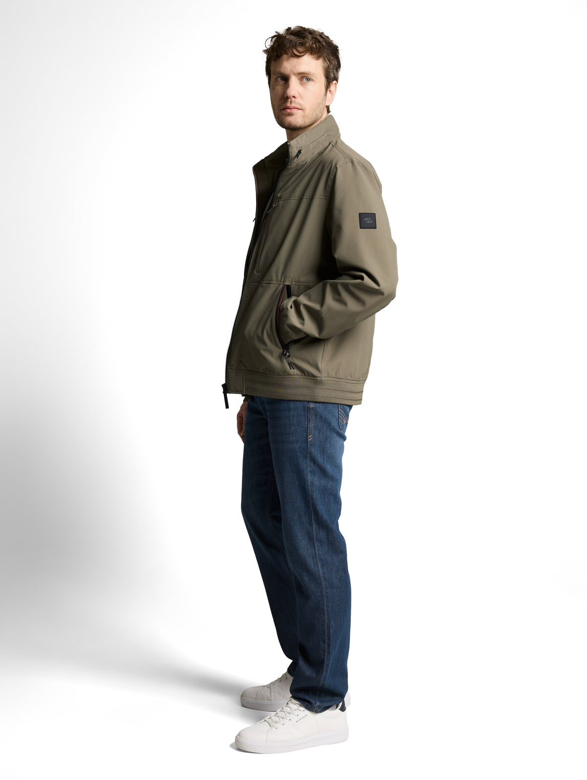 Blouson Jacke mit verstaubarer Kapuze