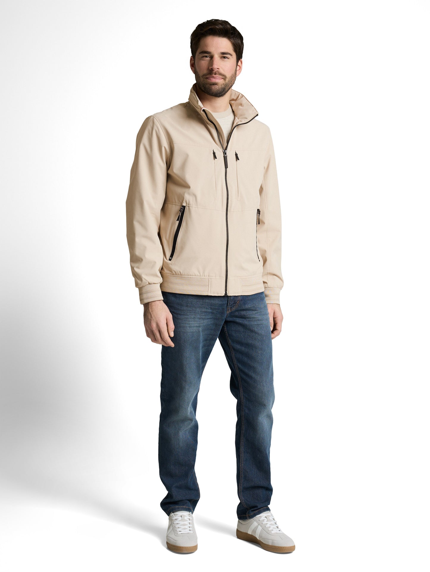 Blouson Jacke mit verstaubarer Kapuze