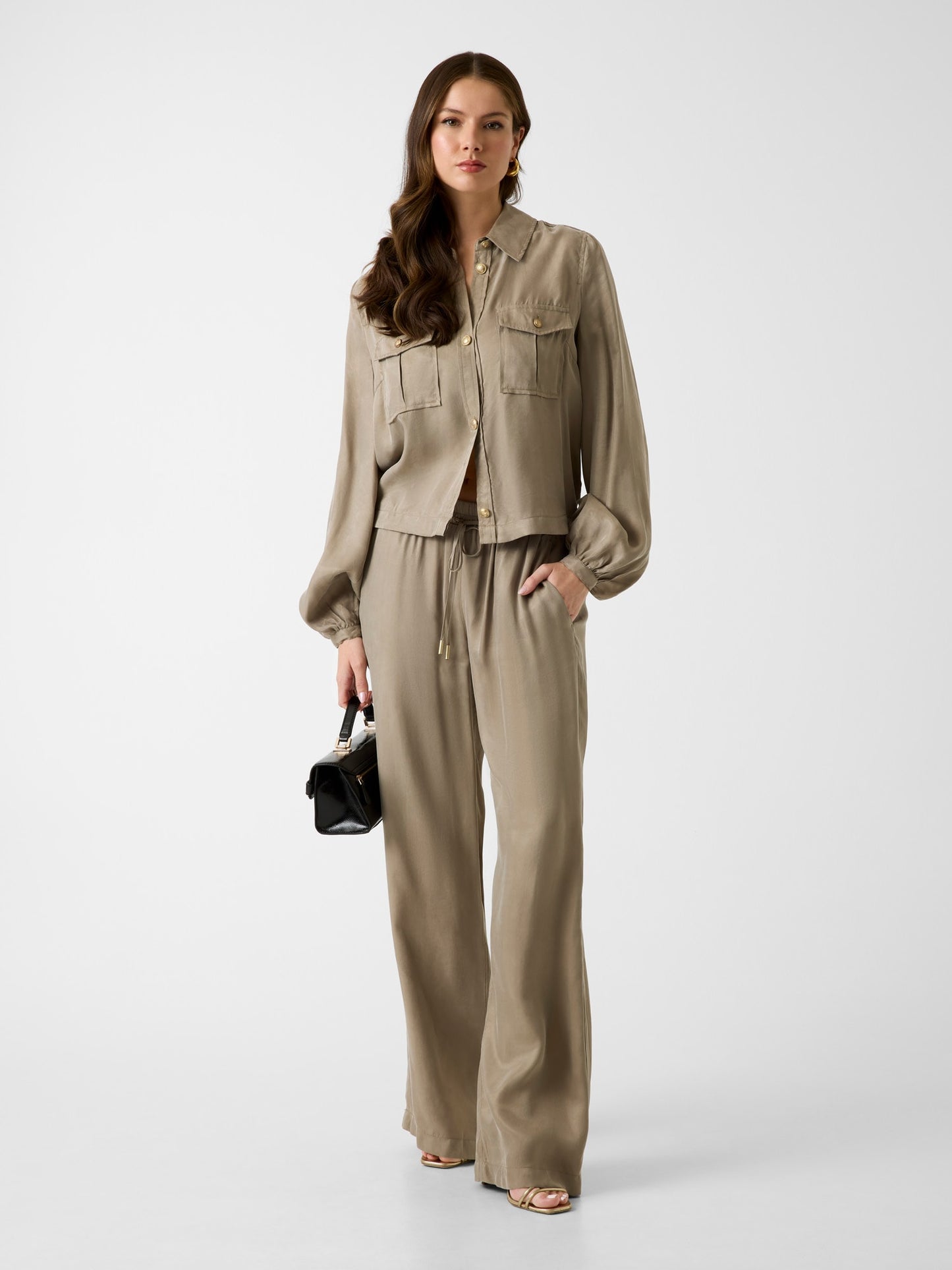 DALIA FLUID CROP SHIRT