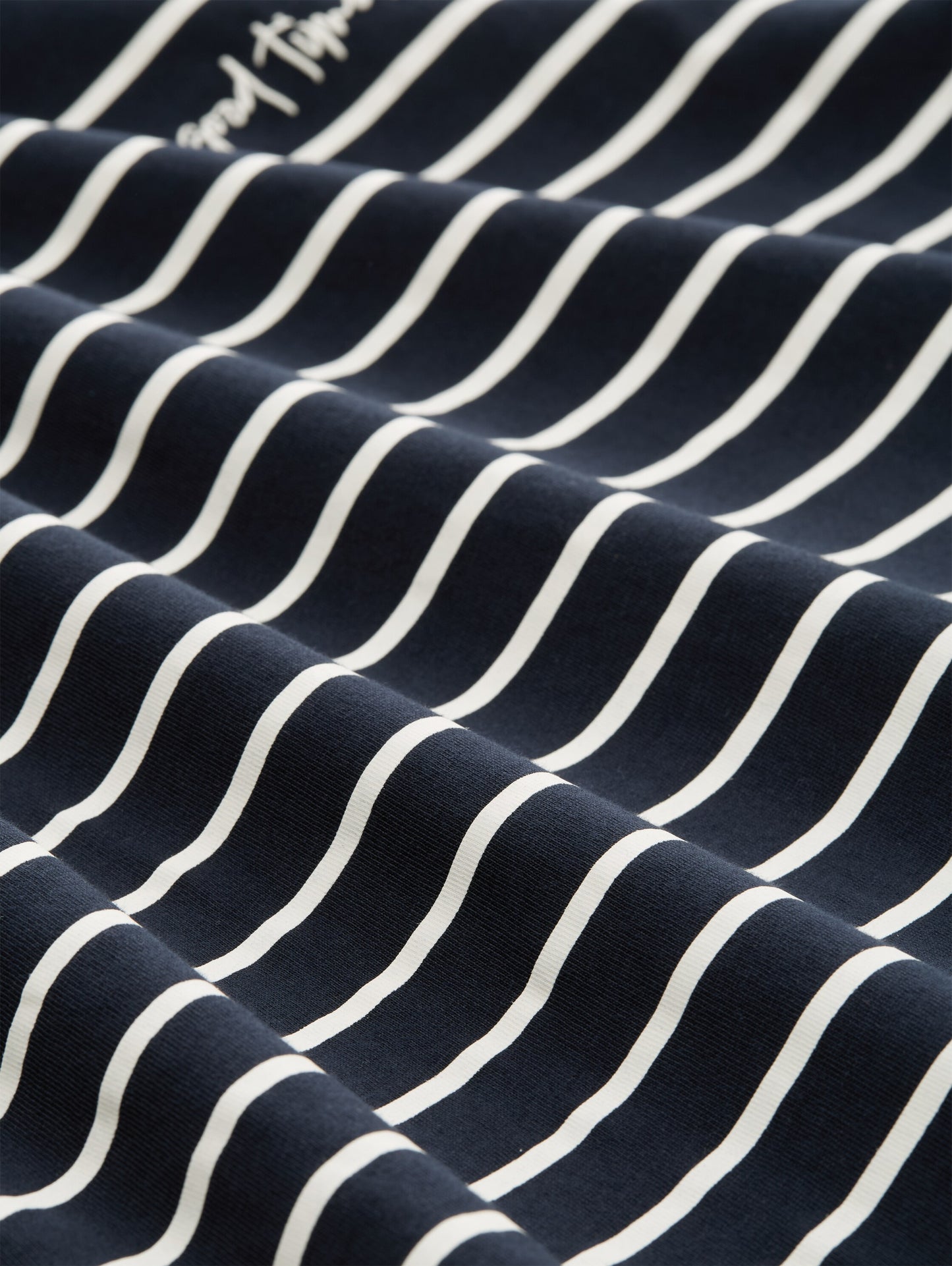 T-Shirt mit Streifenmuster