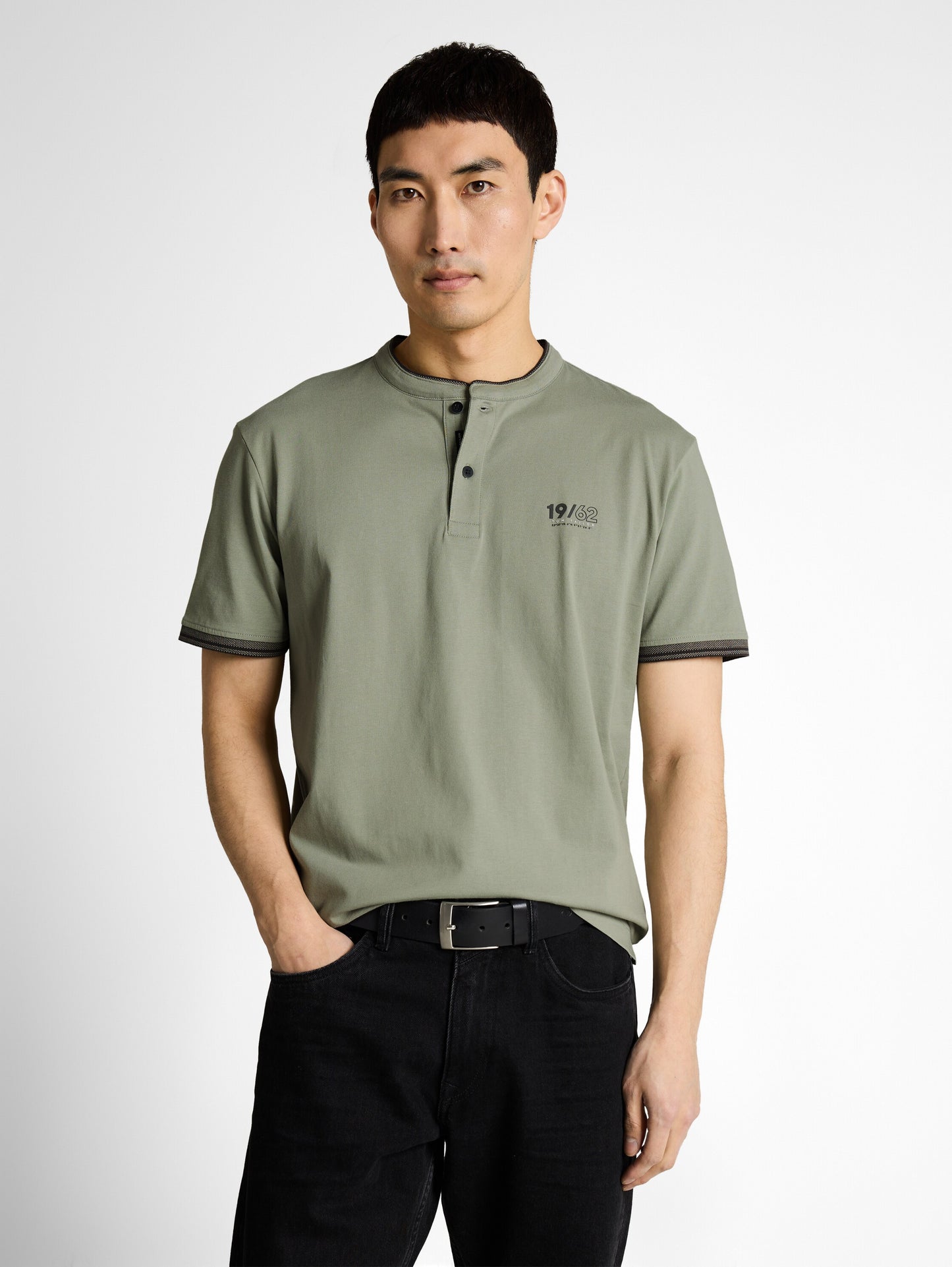 Poloshirt mit Stehkragen