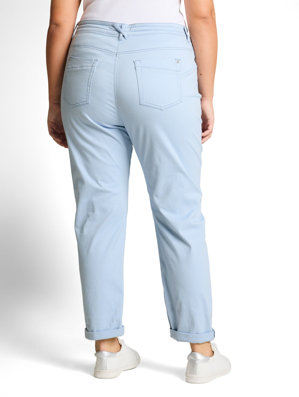Plus Size - Cropped Slim Hose